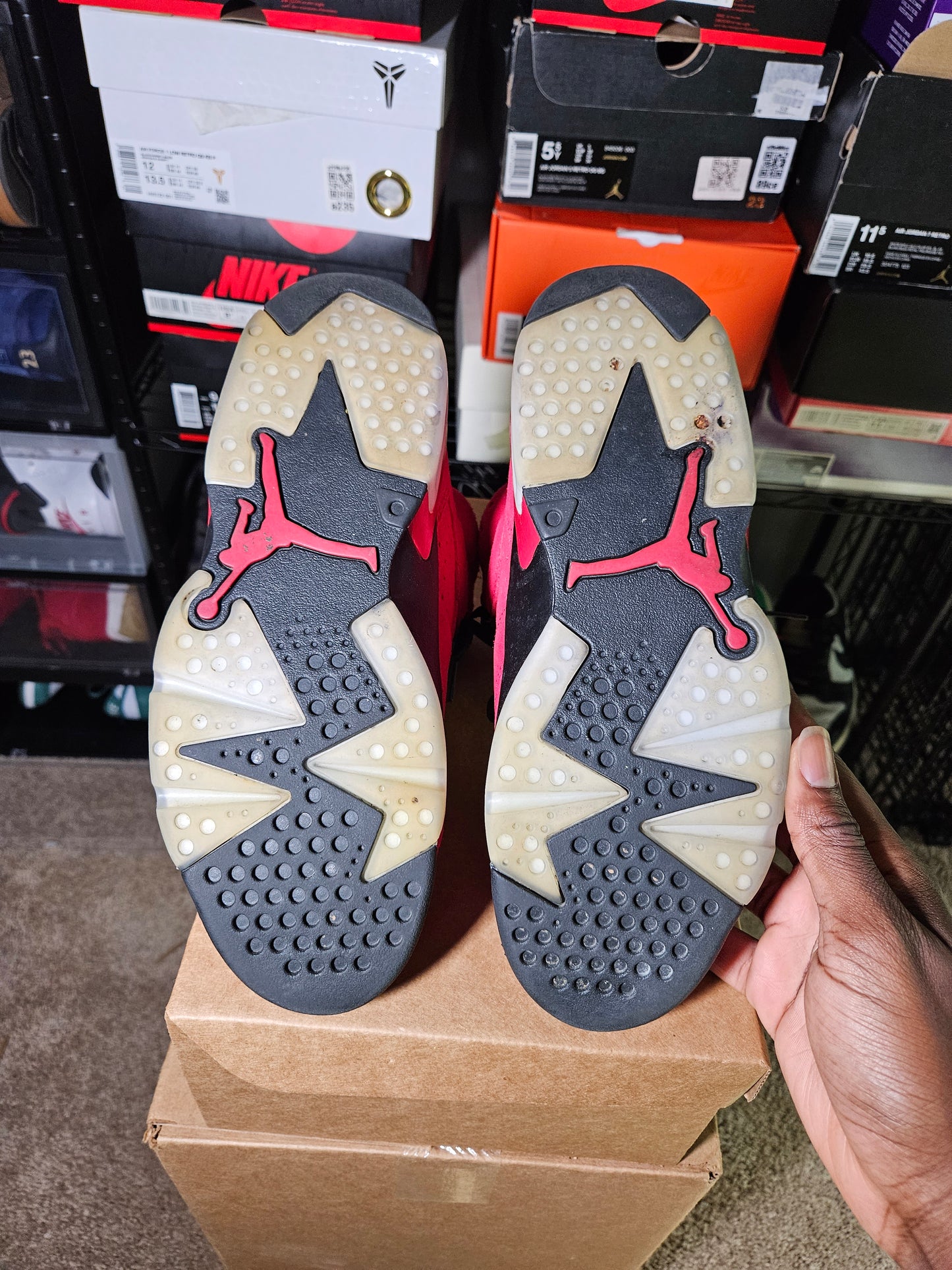 Size 9 - AJ 6 Toro Bravo