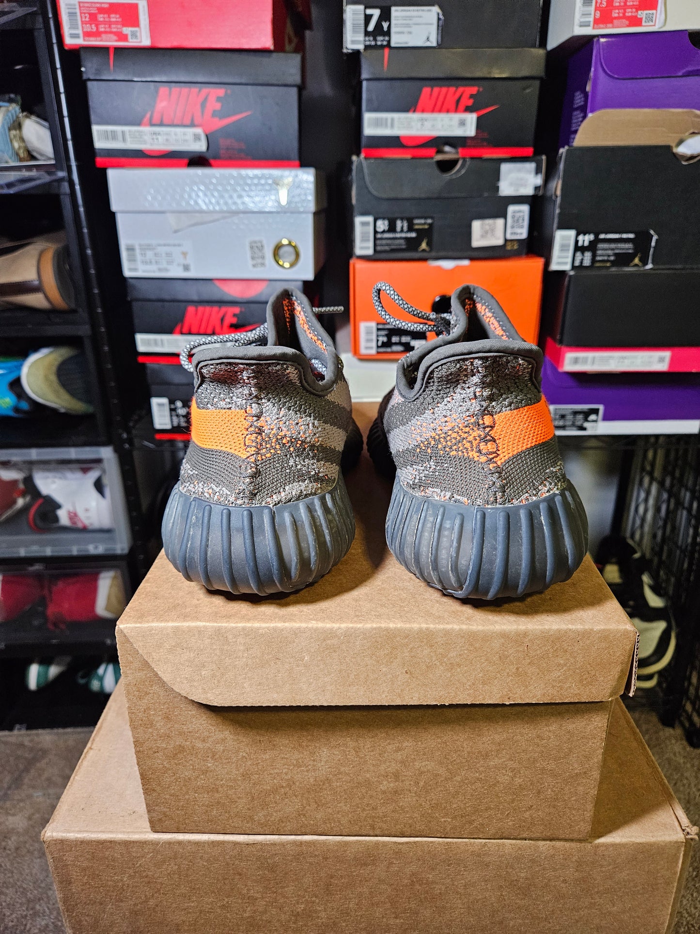 Size 8 - YZY 350 V2 Low Carbon Beluga
