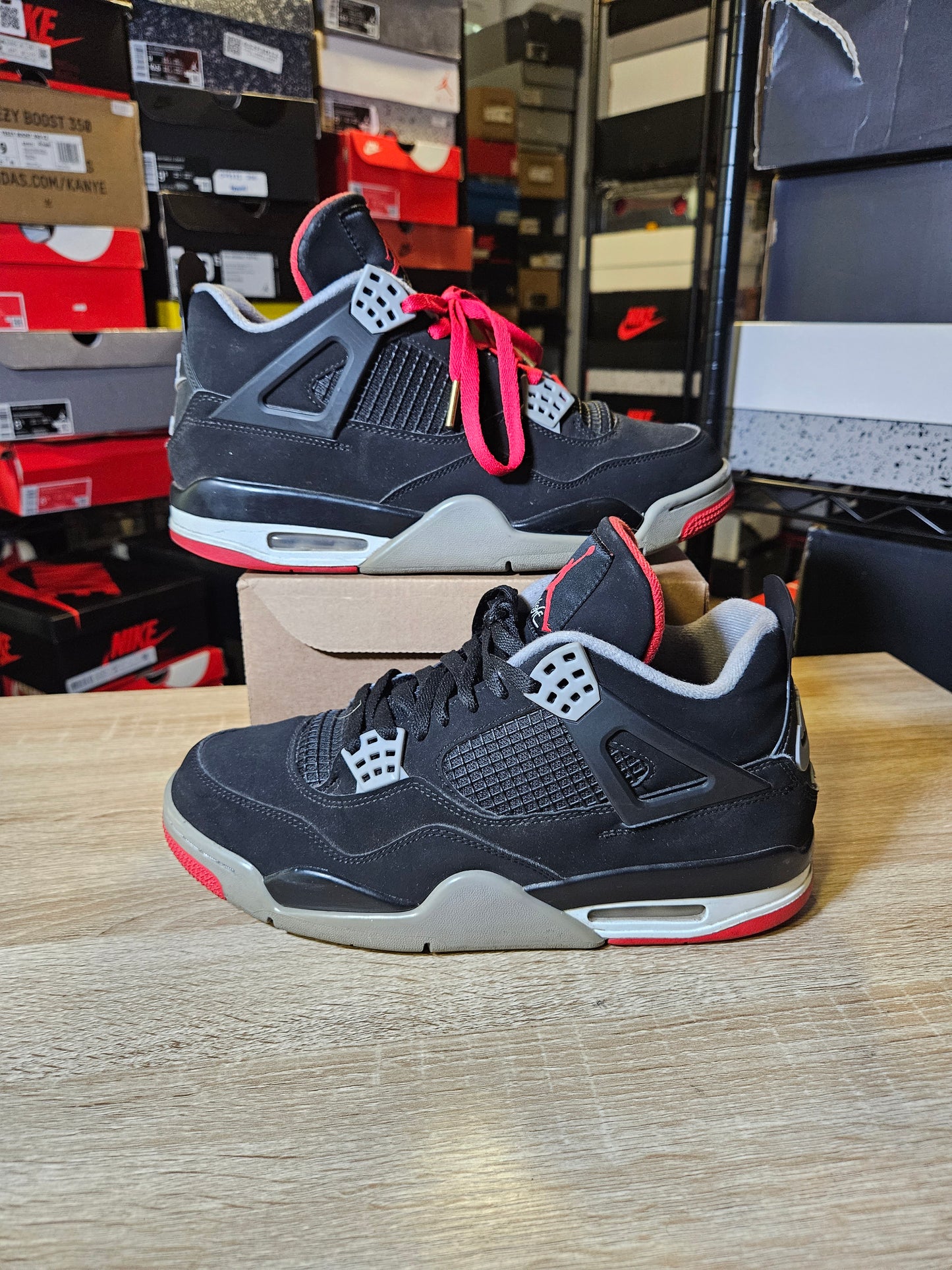 Size 10 - AJ 4 Retro OG Mid Bred 2019