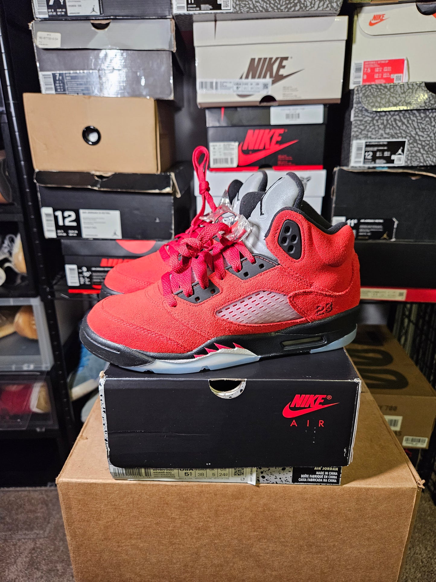 Size 5.5 - AJ 5 Retro Mid Raging Bull