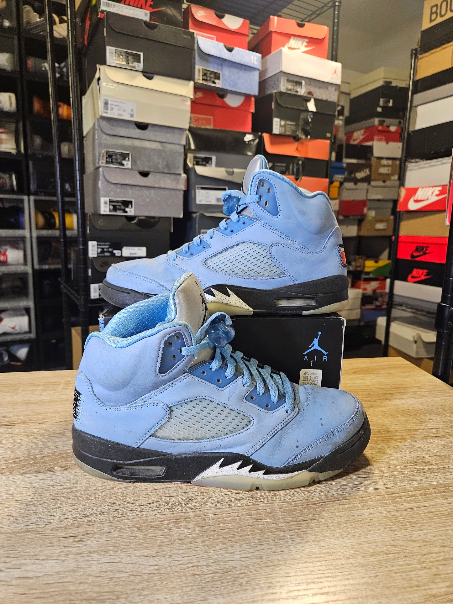 Size 10.5 - AJ 5 UNC