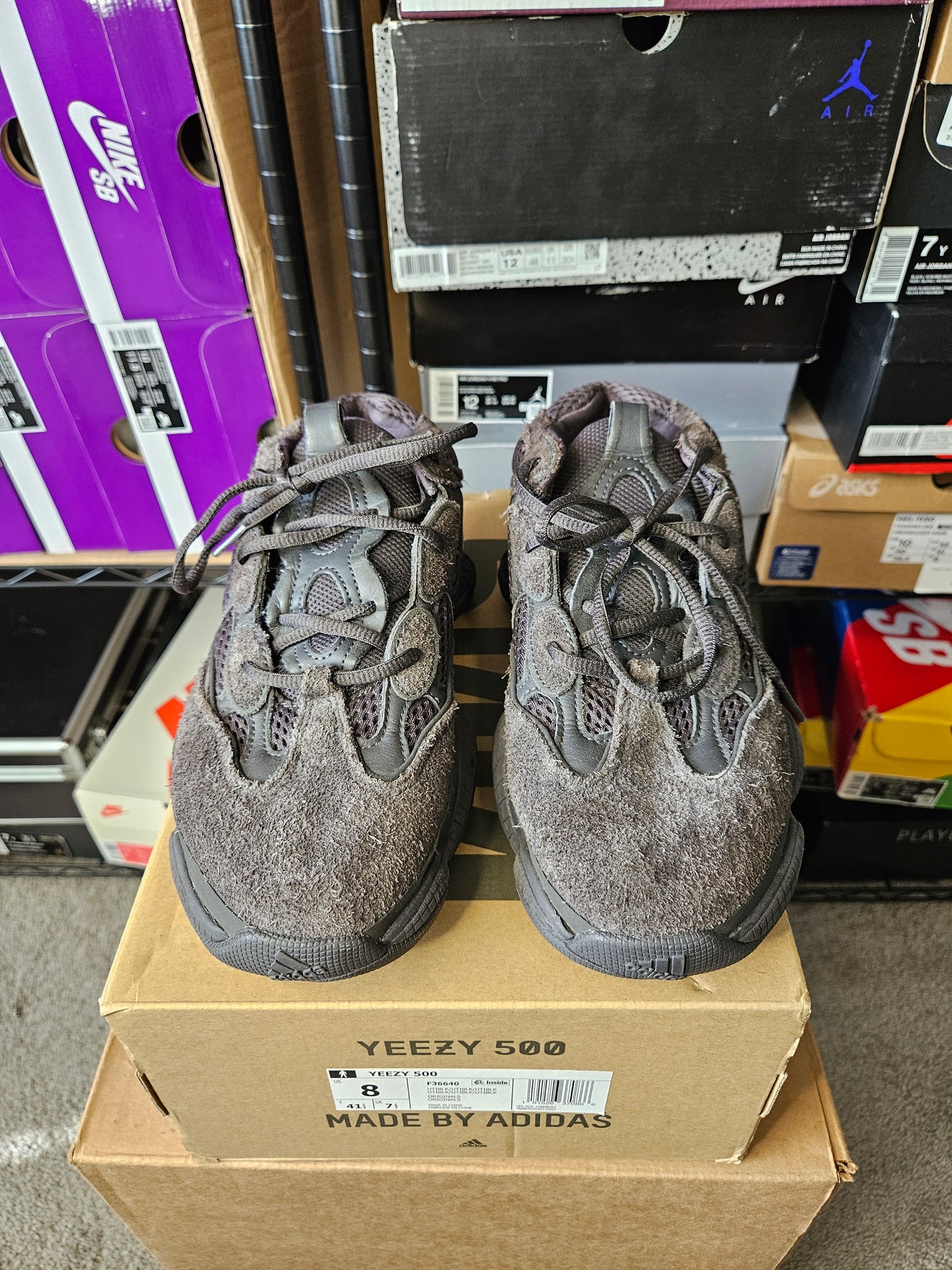 Size 8 - YZY 500 Low Utility Black