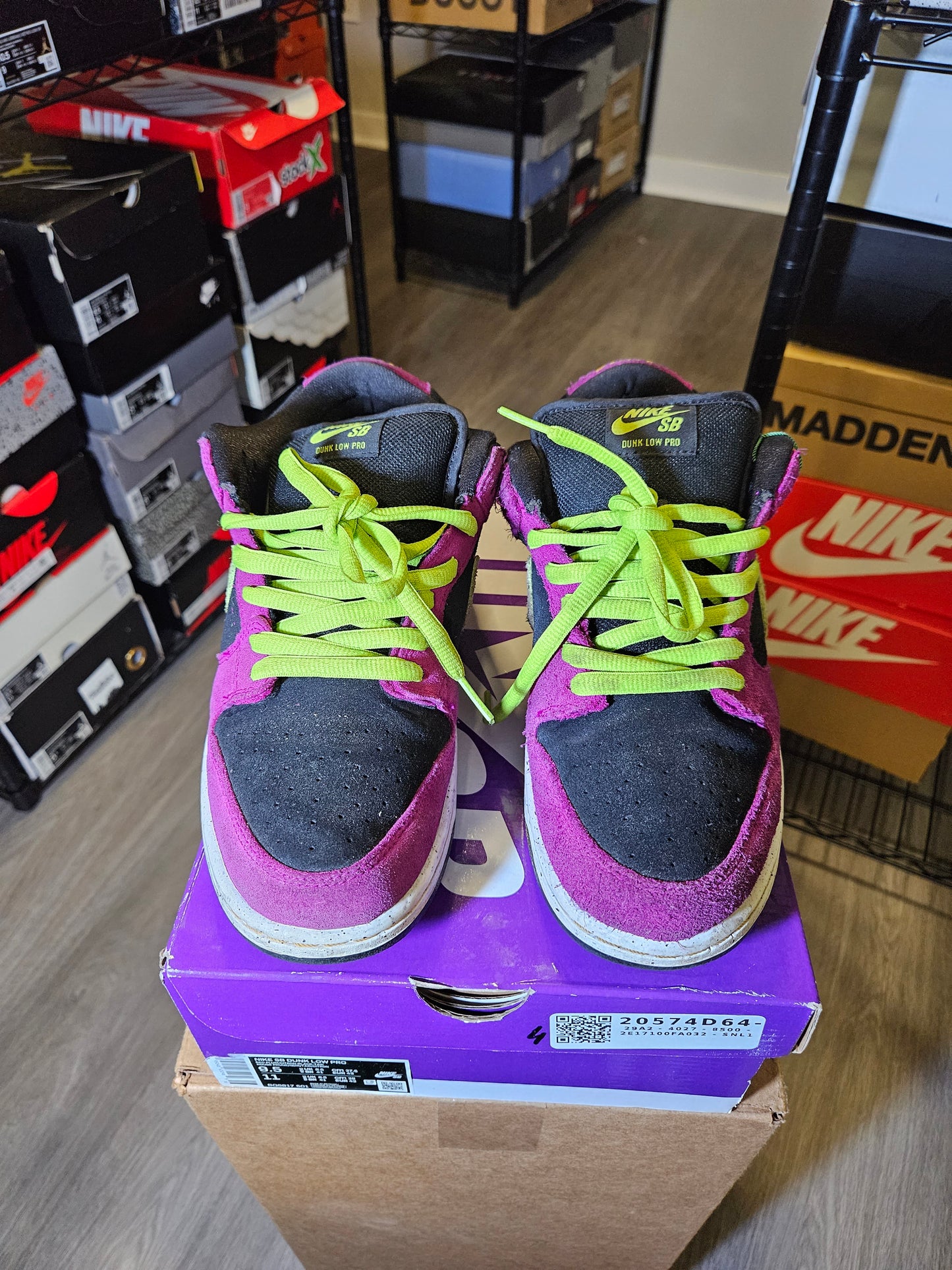 Size 9.5 - Dunk Pro SB Low Red Plum