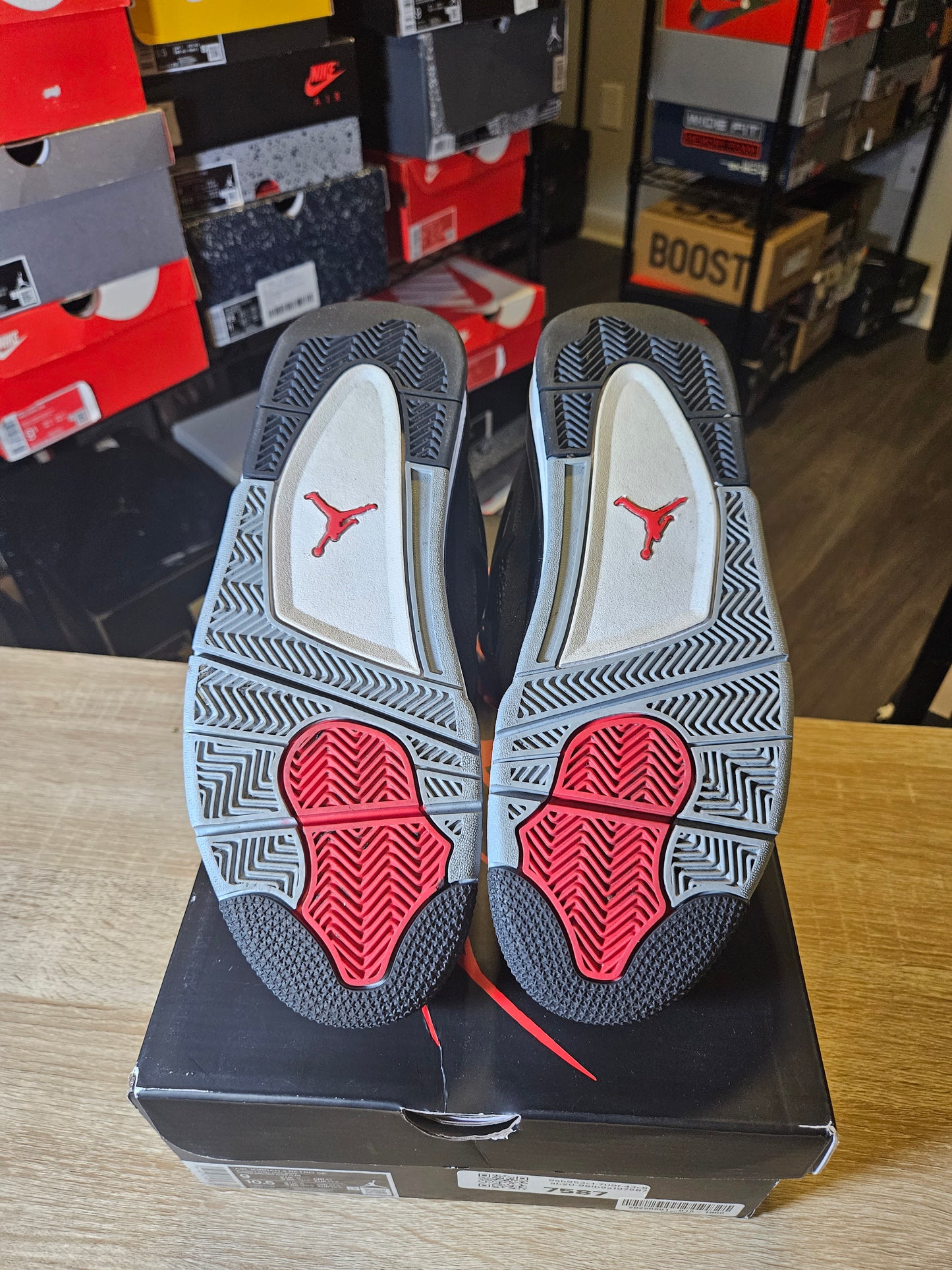 Size 9 - AJ 4 Retro SE Mid Black Canvas