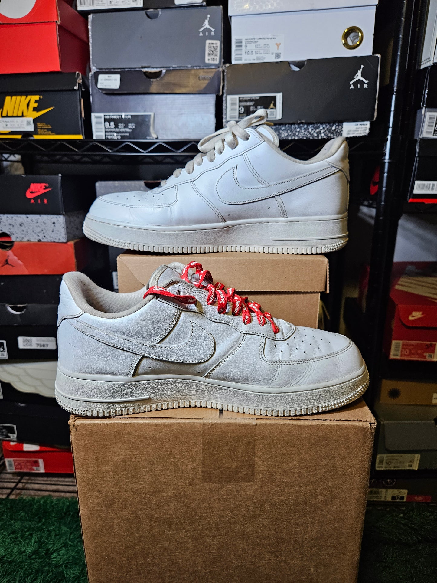 Size 10.5 - Air Force 1 x Supreme Low Box Logo - White