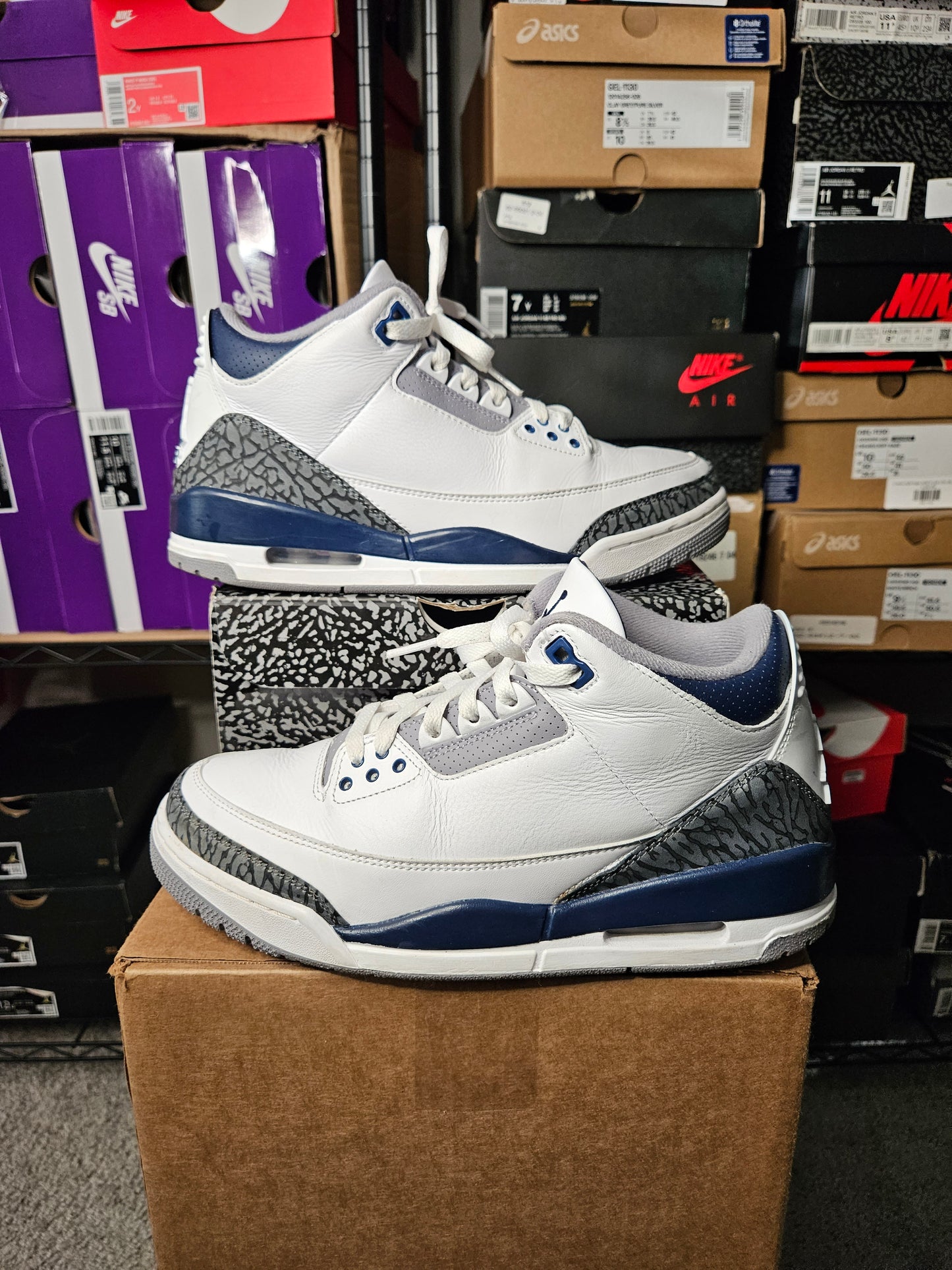 Size 9 - AJ 3 Retro Midnight Navy
