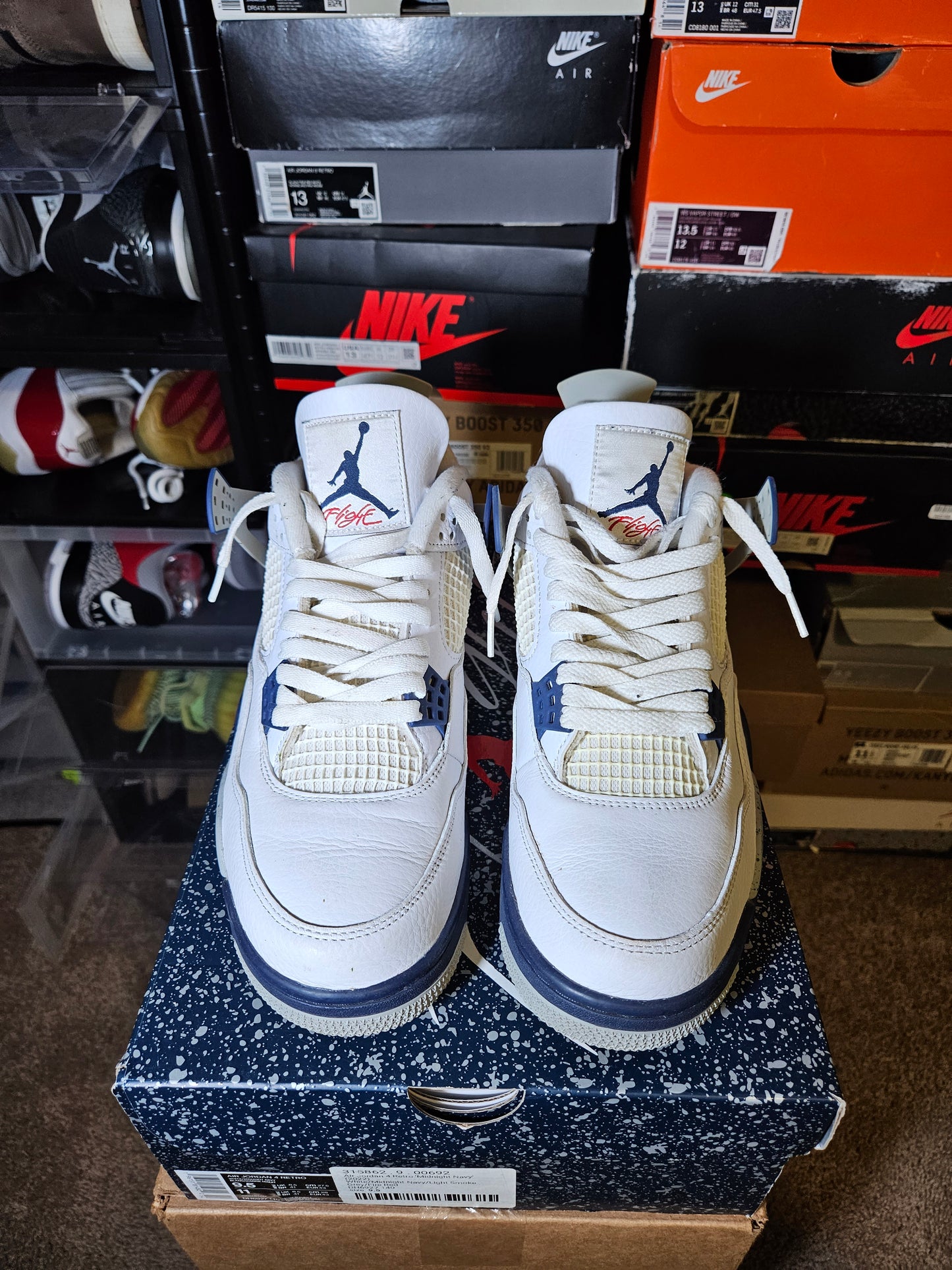 Size 9.5 - AJ 4 Retro Mid Midnight Navy
