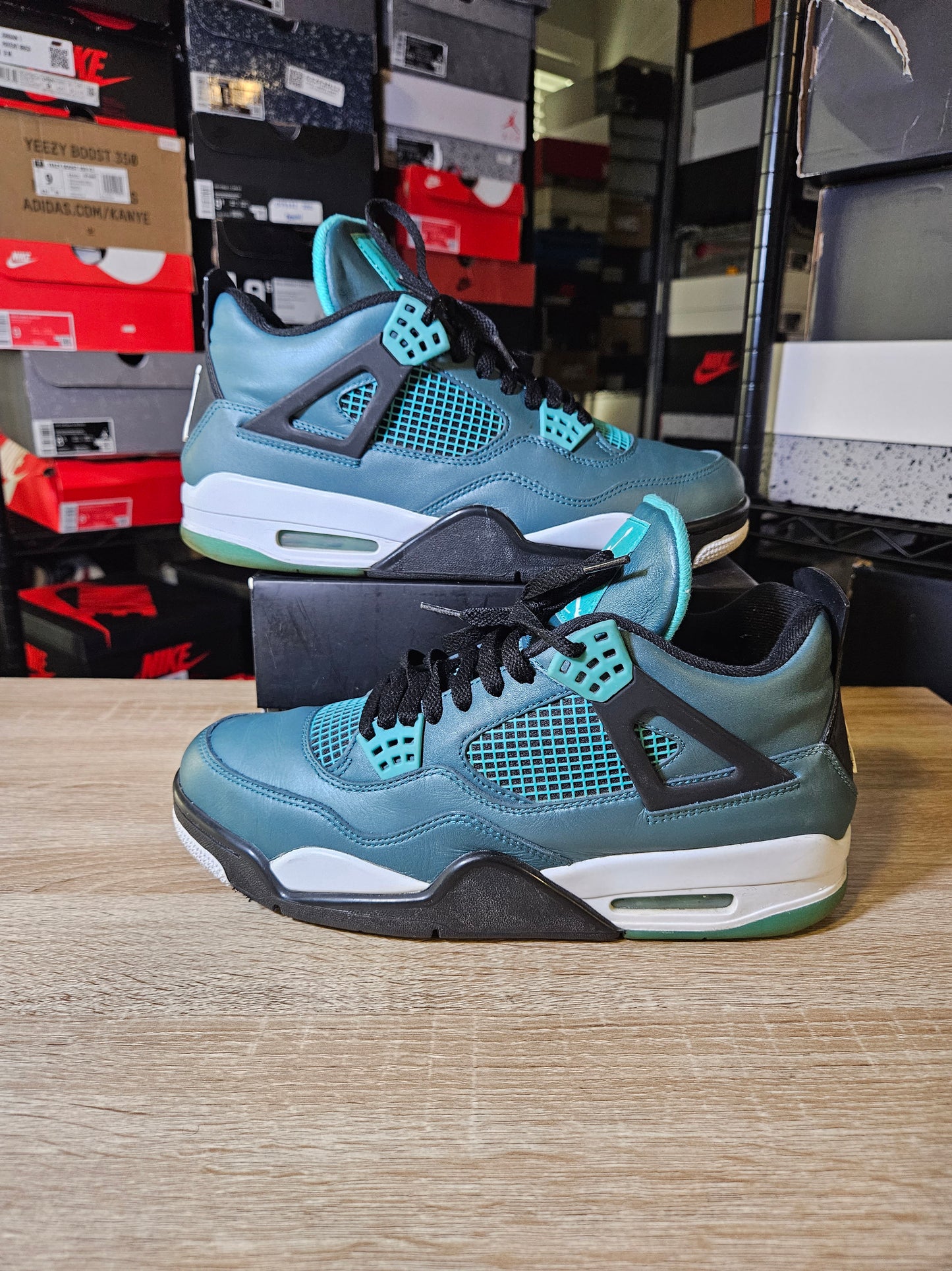 Size 10 - AJ 4 Retro Teal