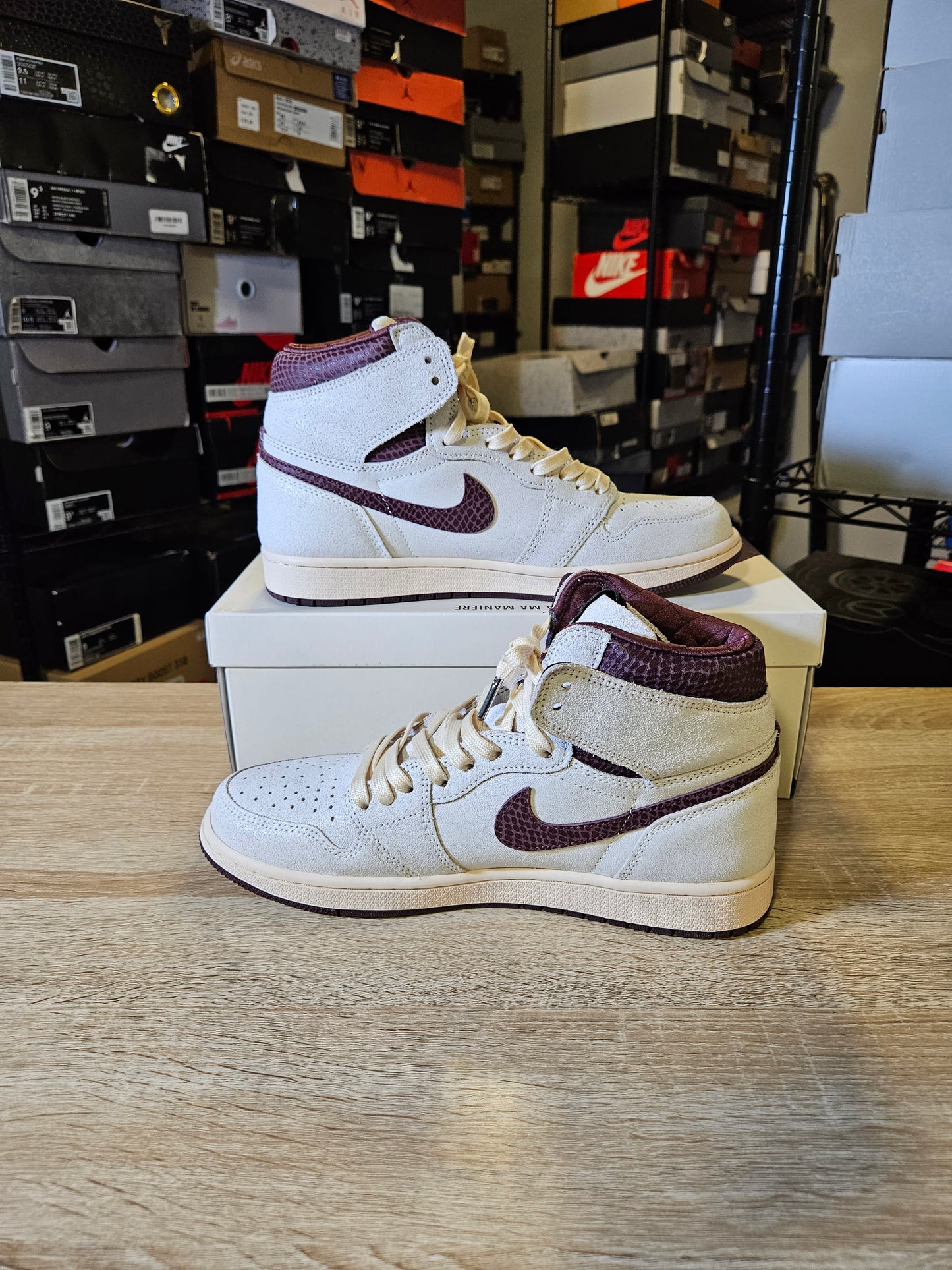 Size 10 - AJ 1 OG x A Ma Maniere High Airness