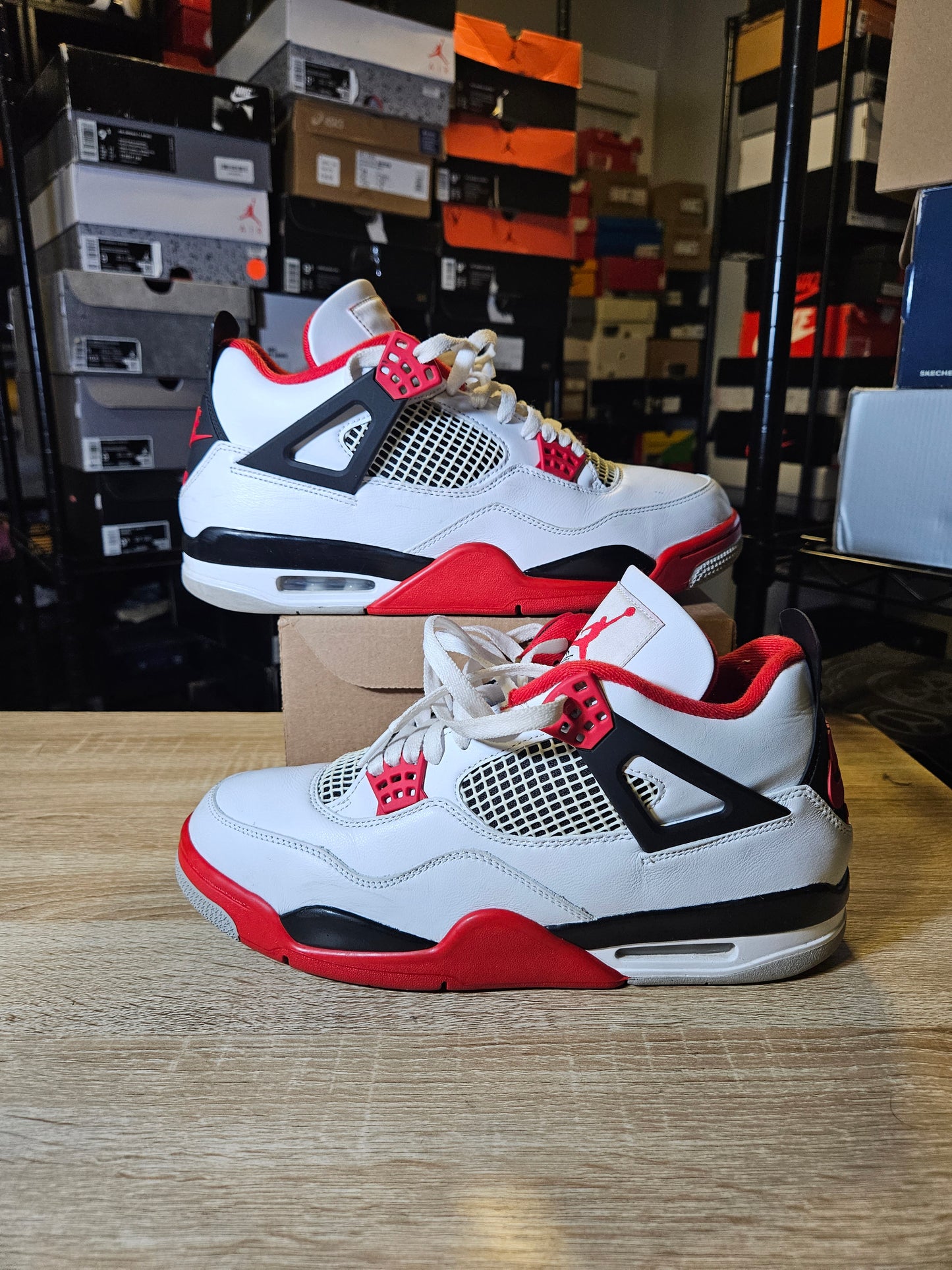 Size 11 - AJ 4 Retro Fire Red