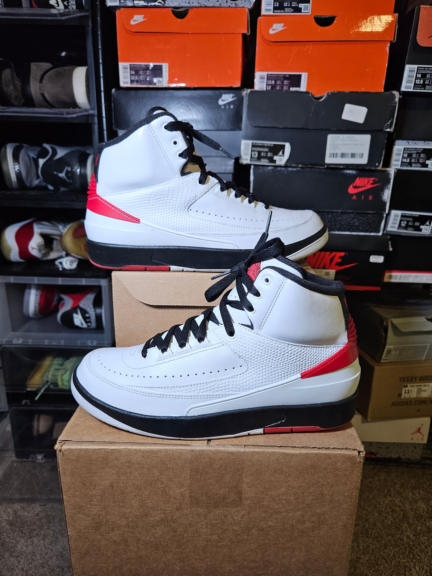 Size 9 - AJ 2 Retro Mid Chicago