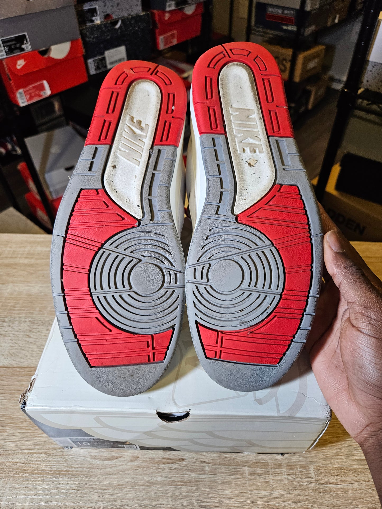 Size 10 - AJ 2 Retro Origins