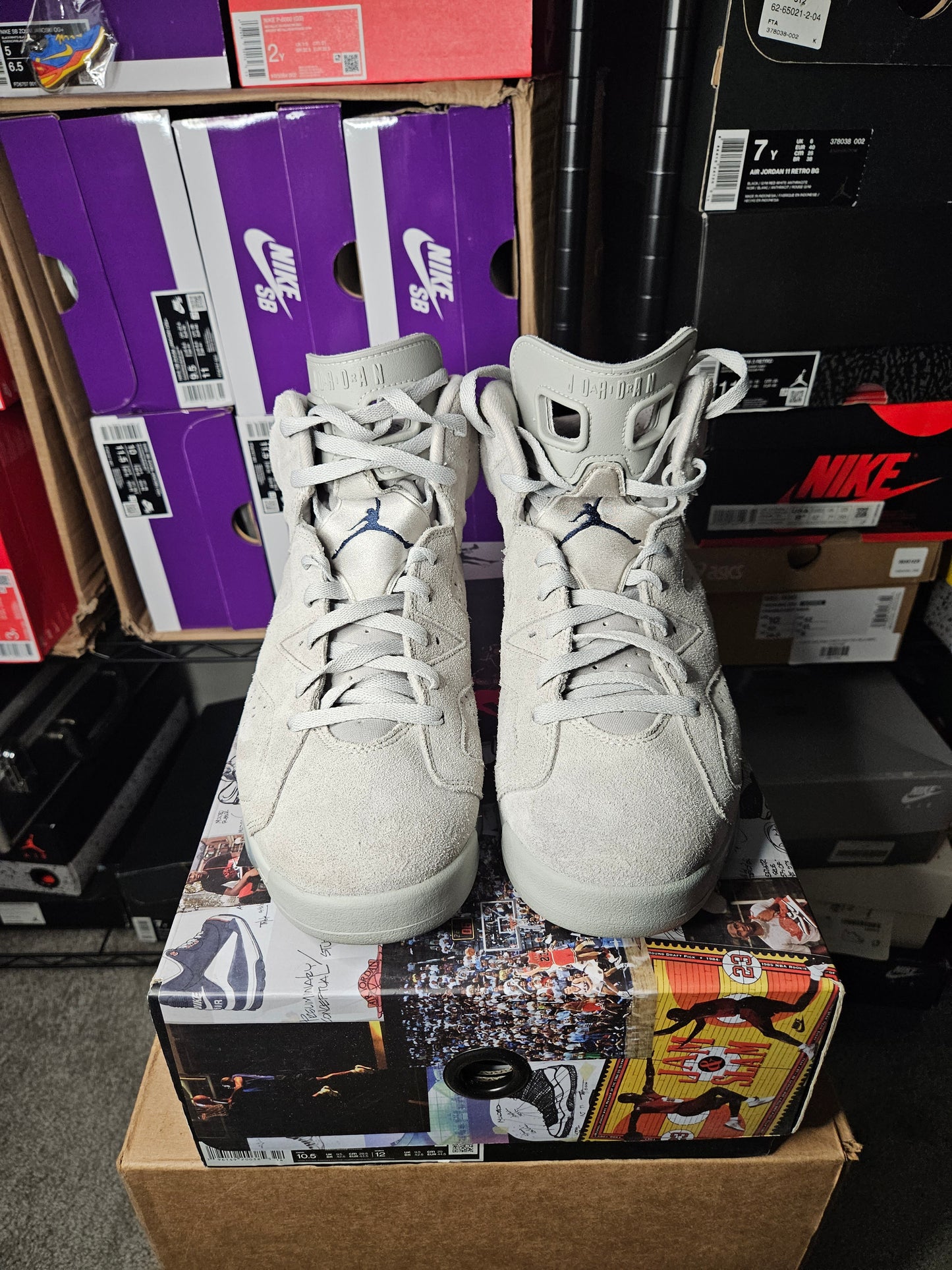 Size 10.5 - AJ 6 Retro Mid Georgetown