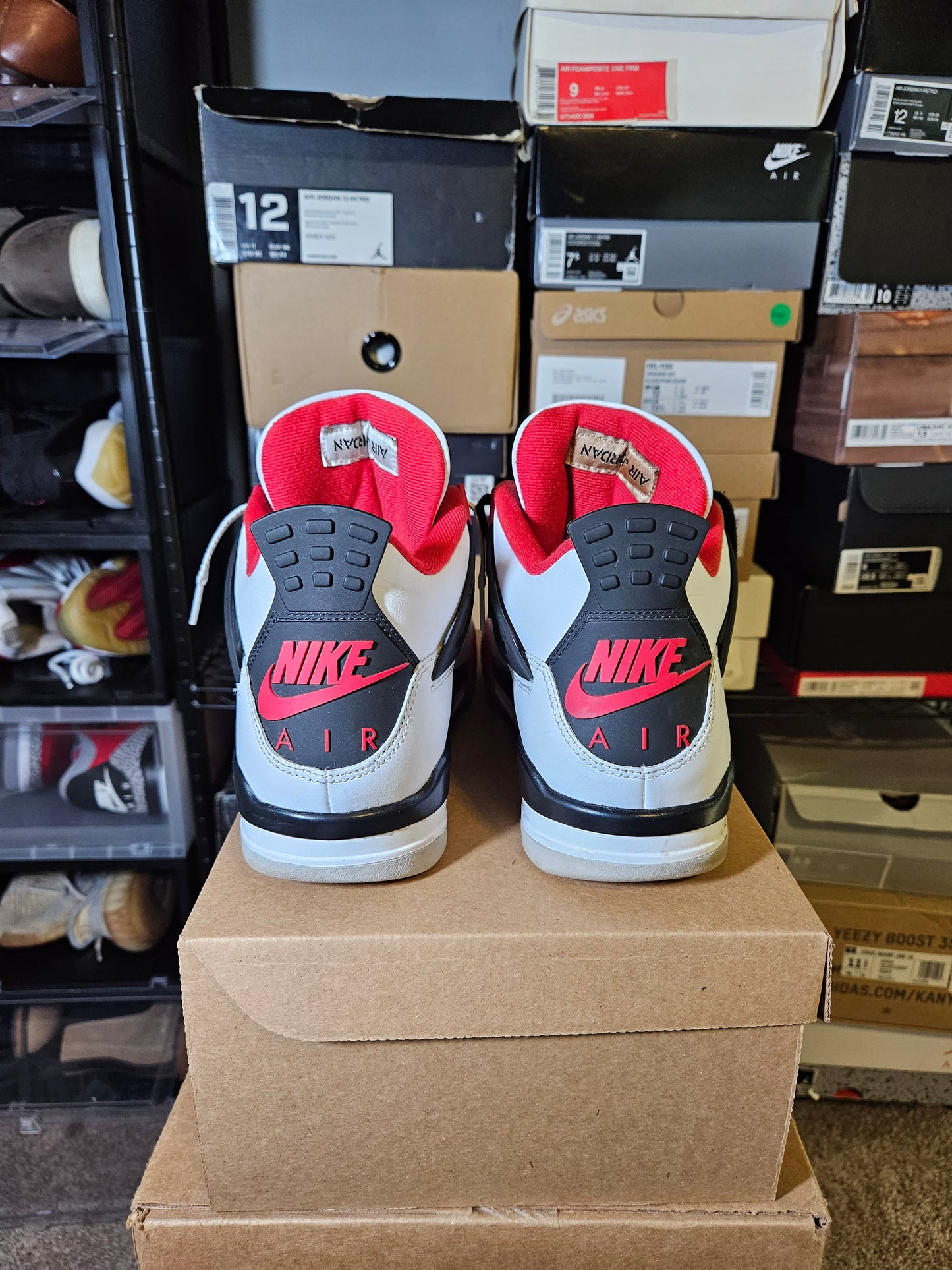 Size 10 - AJ 4 Fire Red