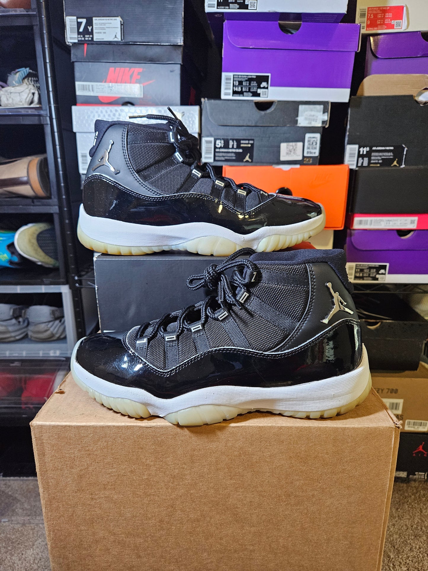 Size 10 - AJ 11 Retro High Jubilee / 25th Anniversary