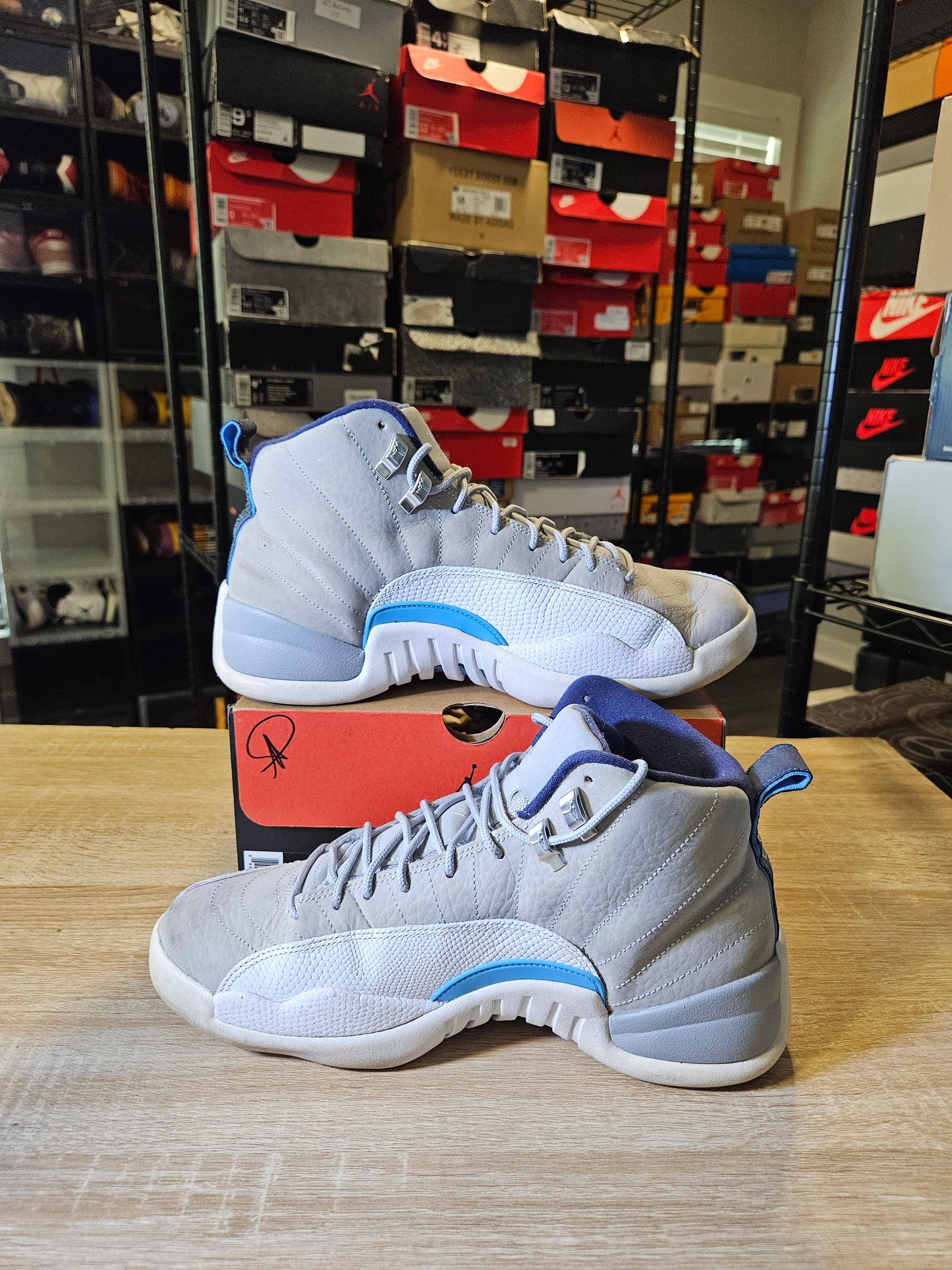 Size 9.5 - AJ 12 Retro Grey University Blue