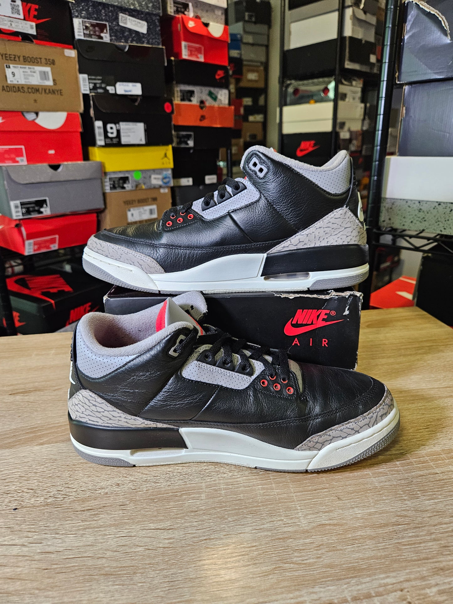 Size 11 - AJ 3 Retro OG 2024 Black Cement