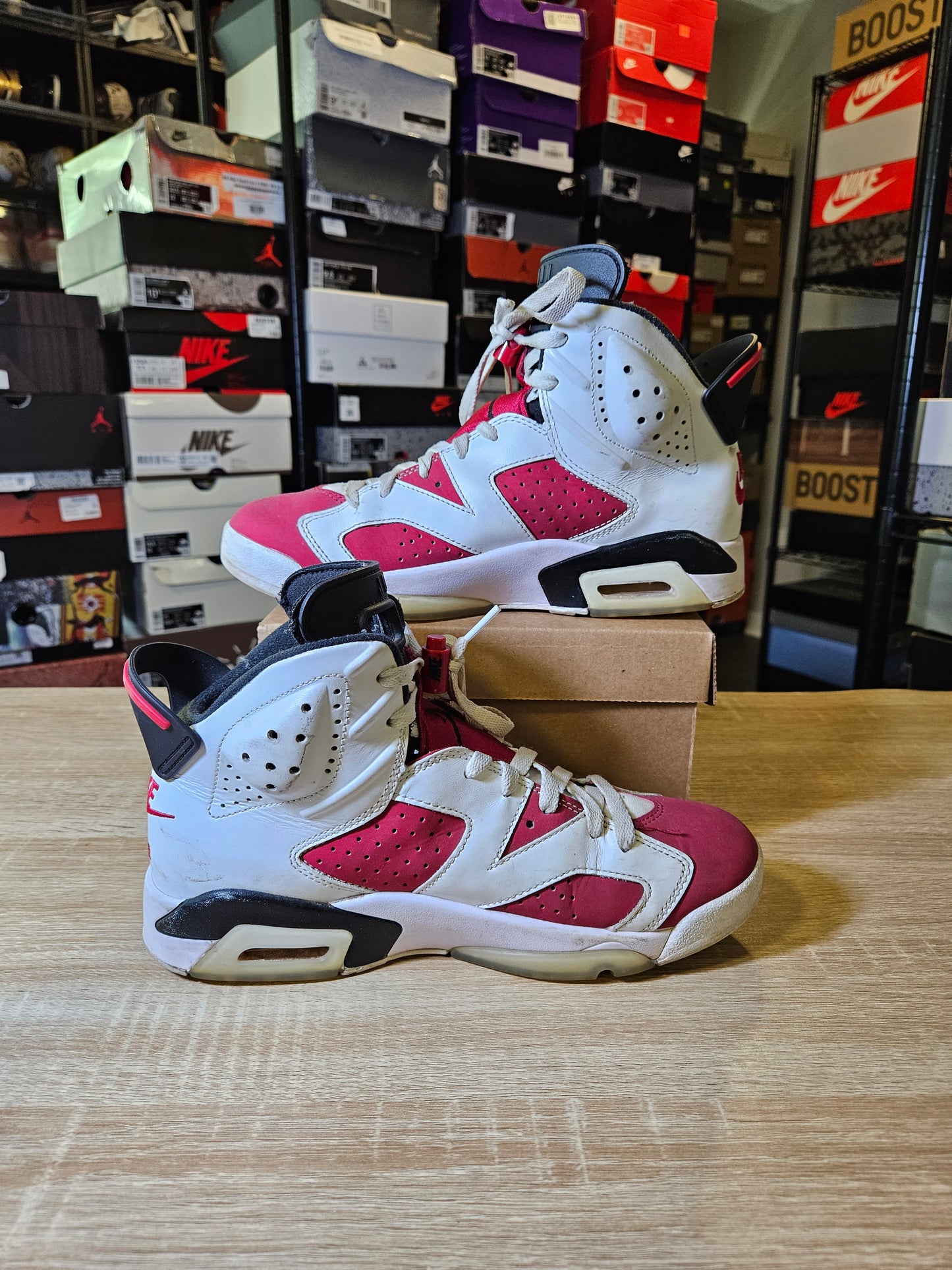 Size 7.5 - AJ 6 Retro OG Mid Carmine