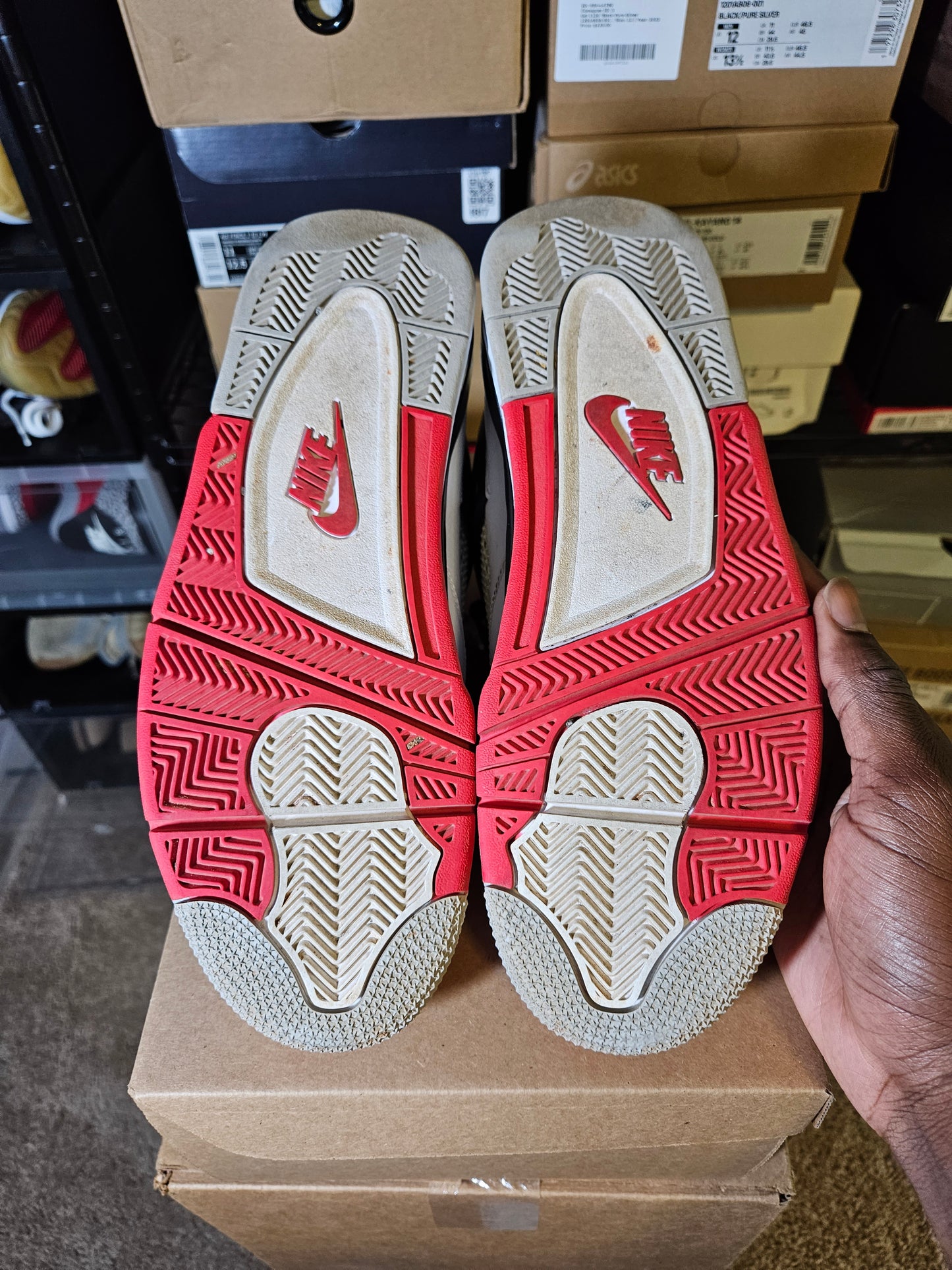 Size 10 - AJ 4 Fire Red