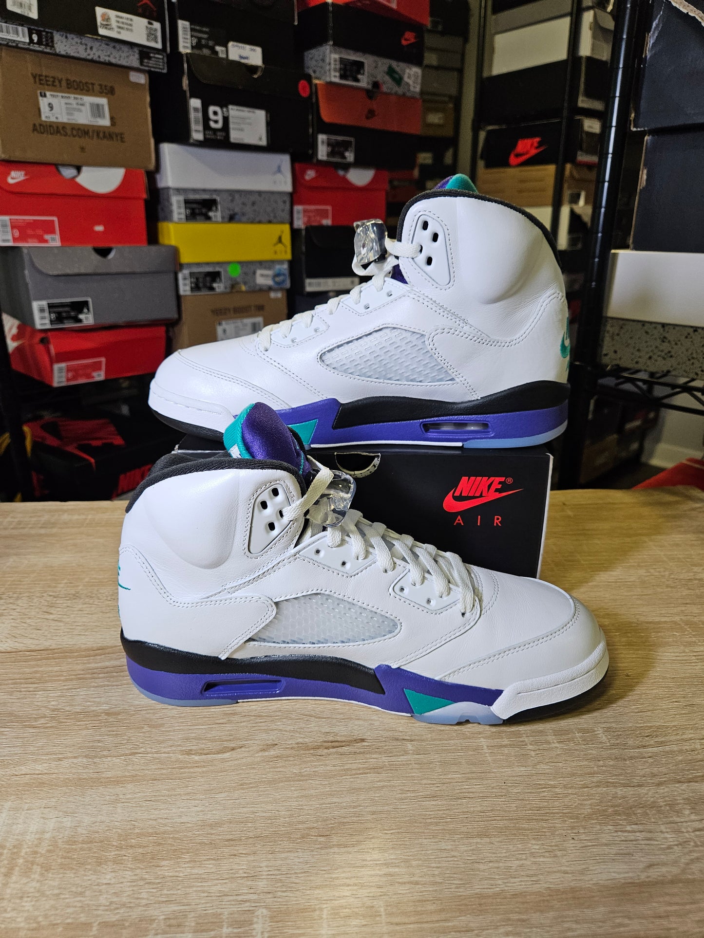 Size 10 - AJ 5 Retro 2025 Grape