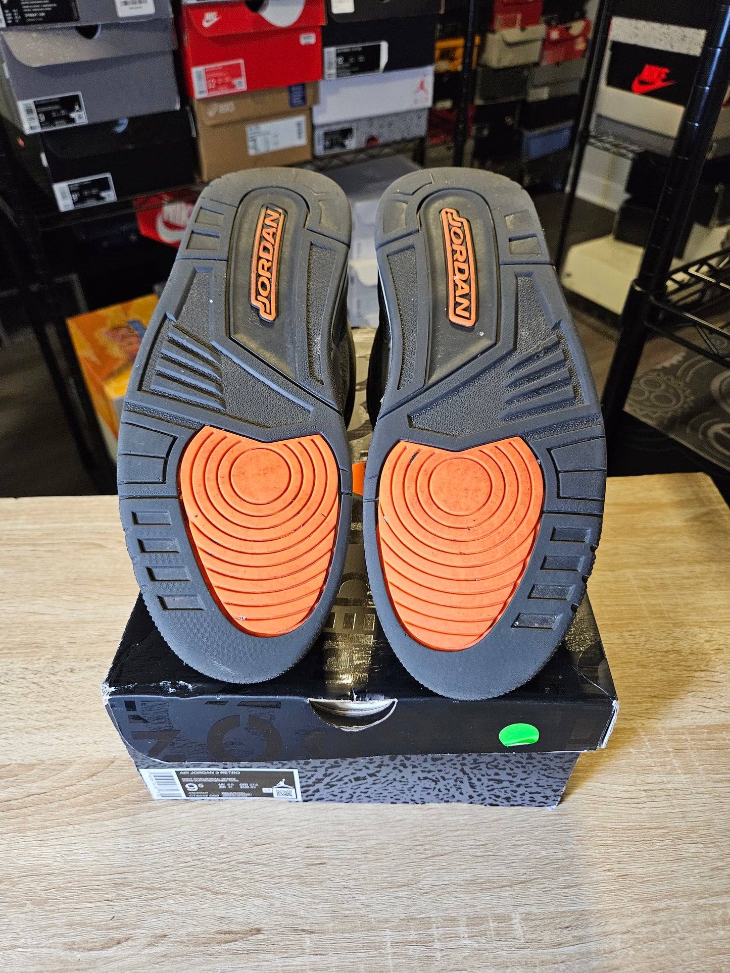 Size 9.5 - Jordan 3 Retro 2023 Mid Fear
