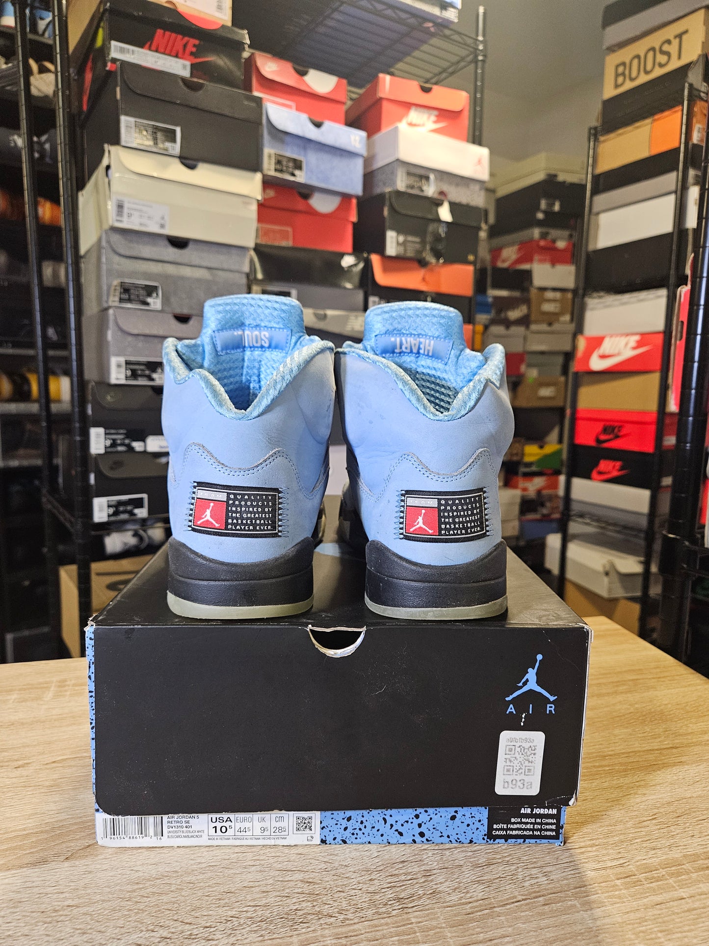 Size 10.5 - AJ 5 UNC
