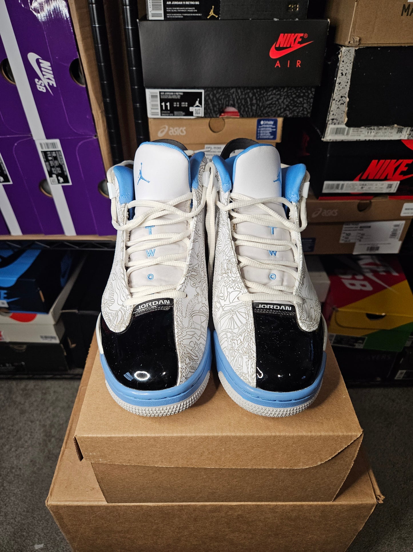 Size 9 - AJ Dub Zero Legend Blue
