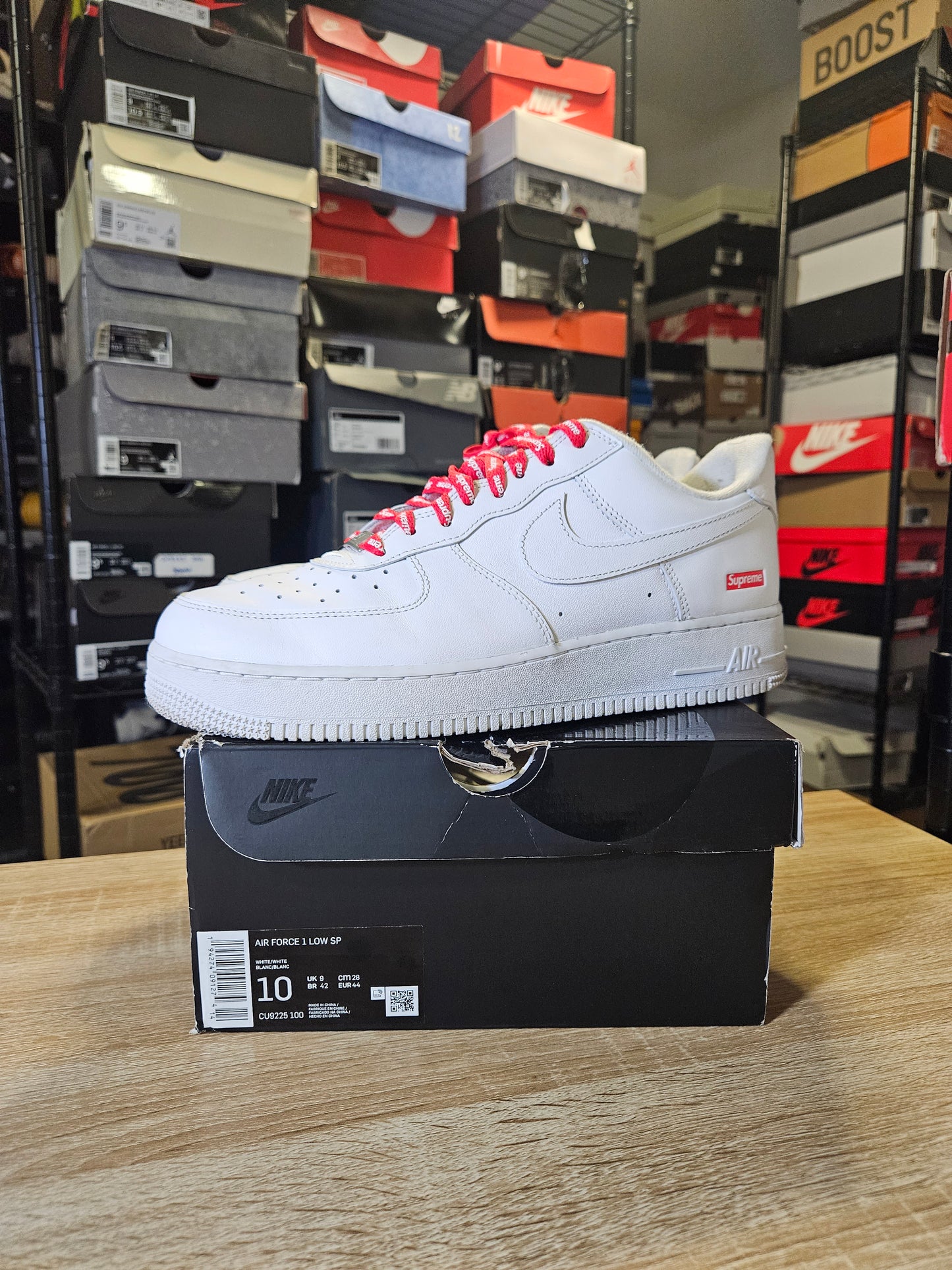 Size 10 - Air Force 1 Supreme