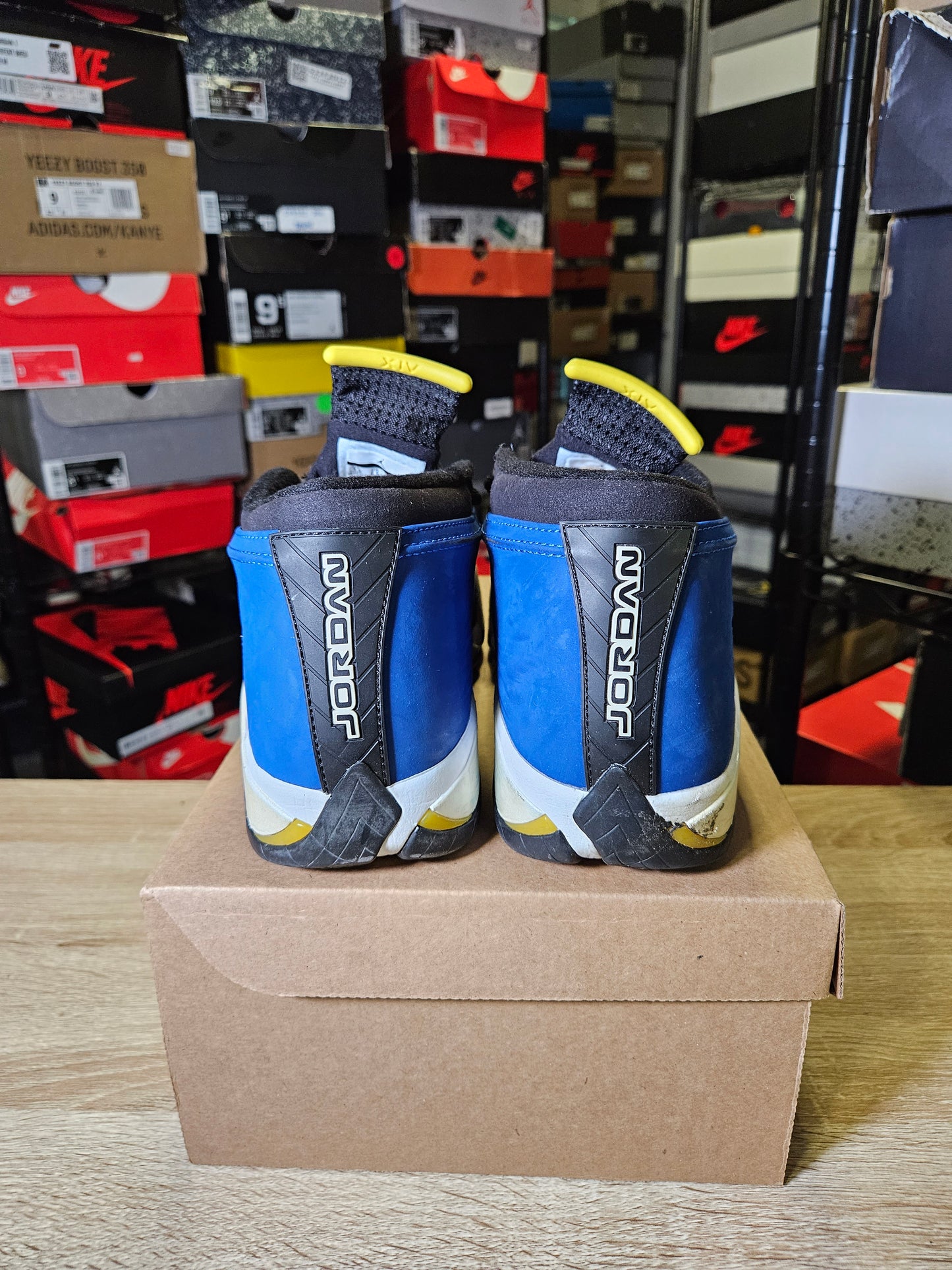 Size 9.5 - AJ 14 Retro Laney