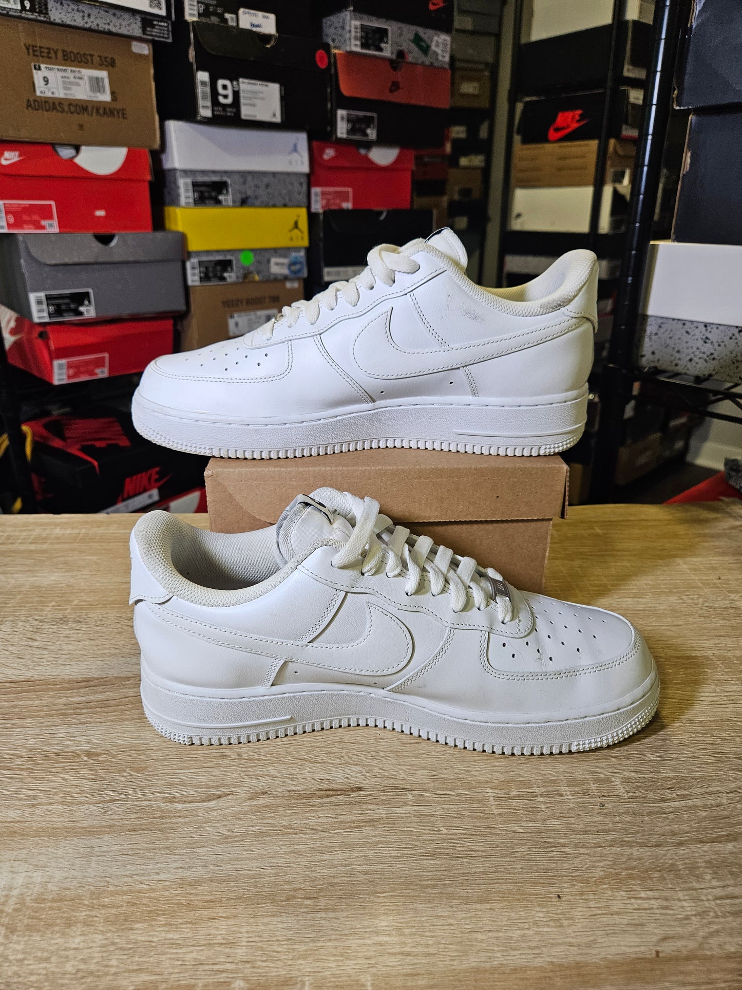 Size 10.5 - AF 1 FlyEase White