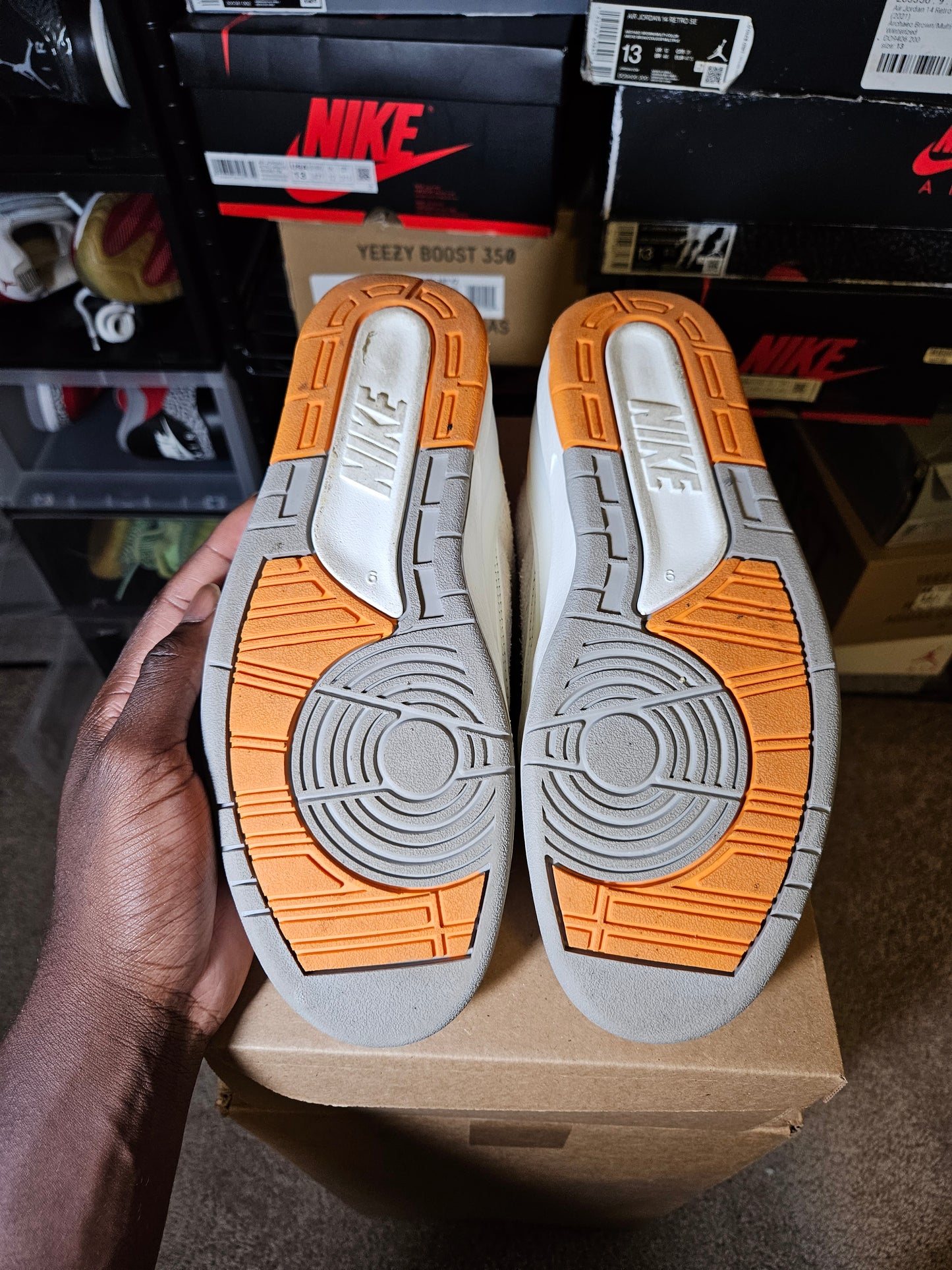 Size 9 - AJ 2 Retro Low Melon Tint