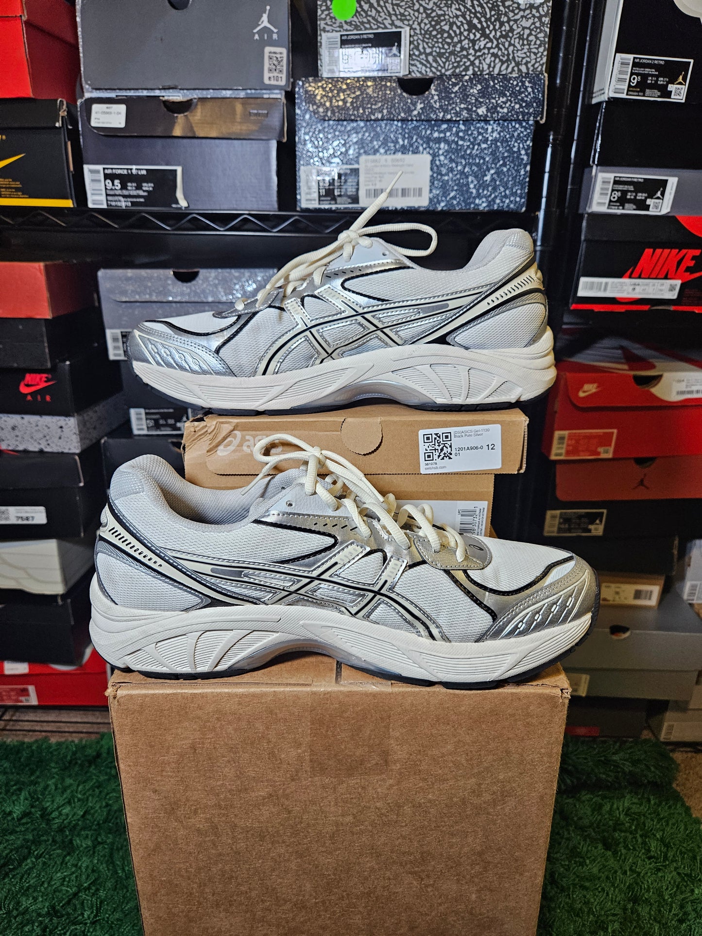 Size 12 - ASICS GT 2160 White Black Cream