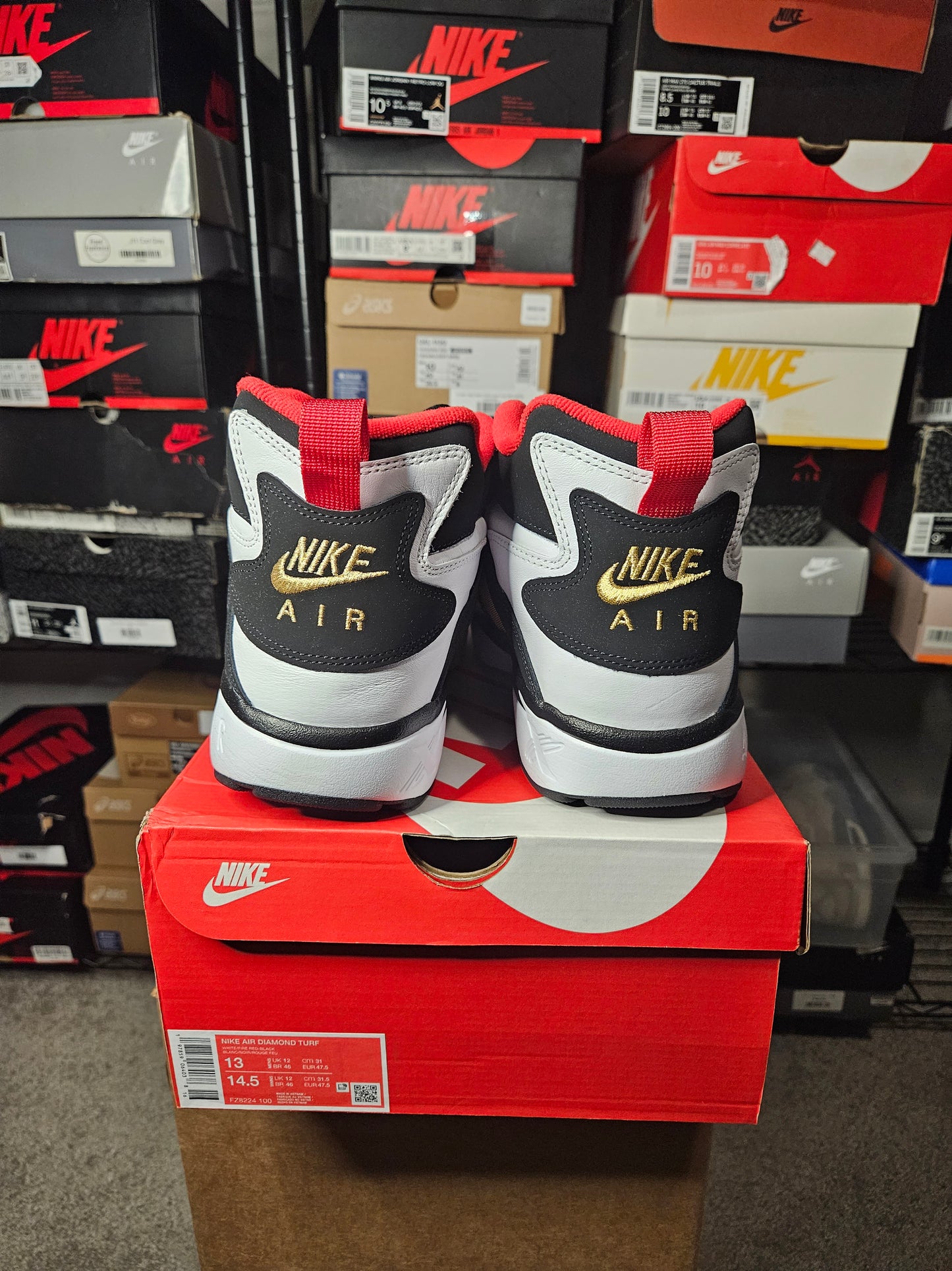 Size 13 - Diamond Turf 2025 49ers
