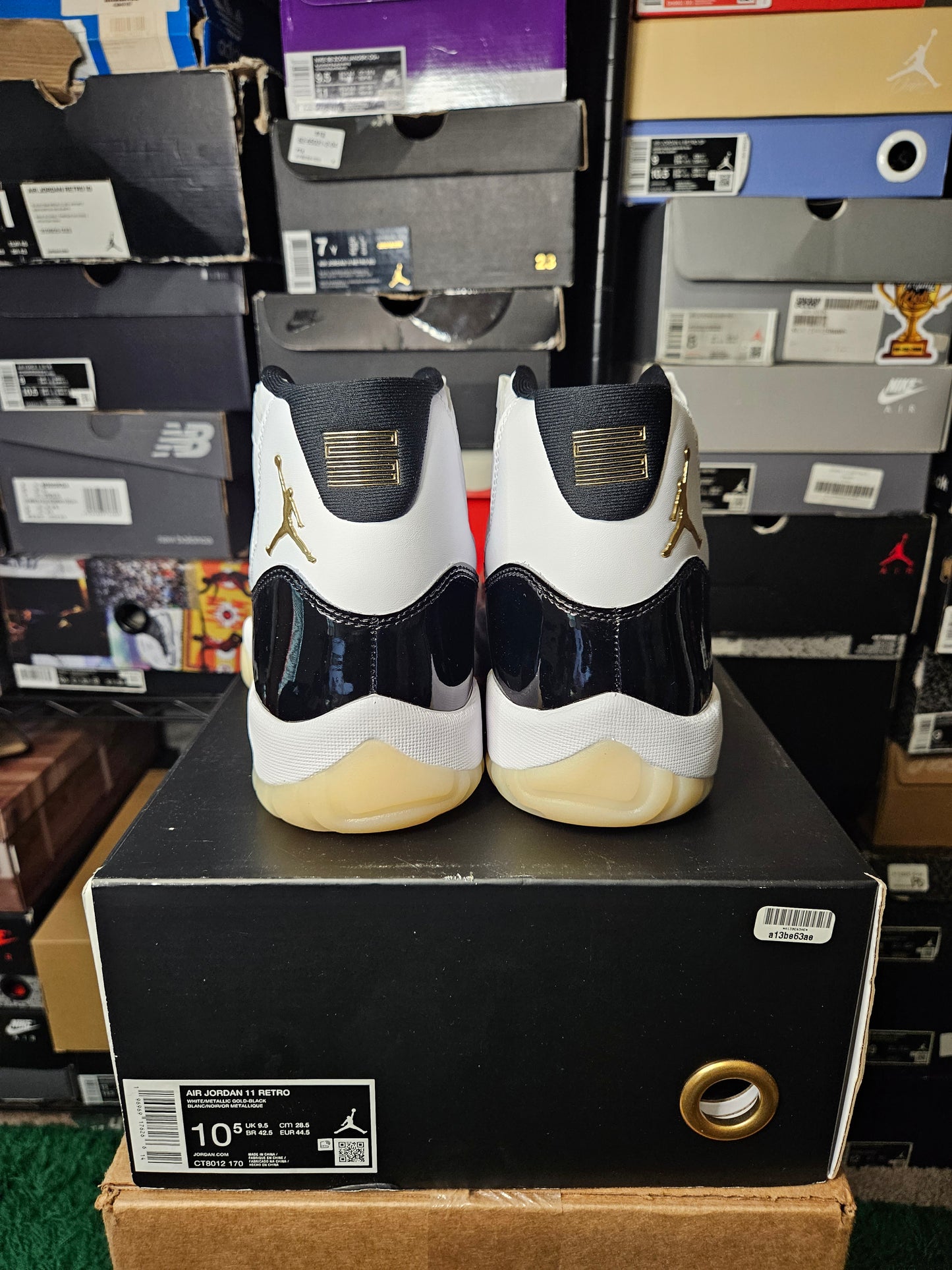 Size 10.5 - AJ 11 Retro Mid Gratitude / Defining Moments