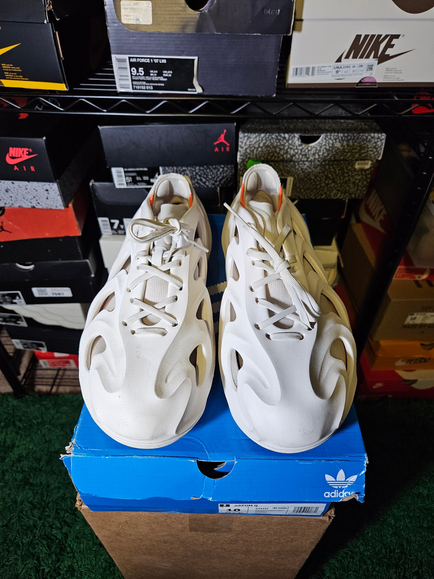 Size 10 - adiFOM Q Off-White