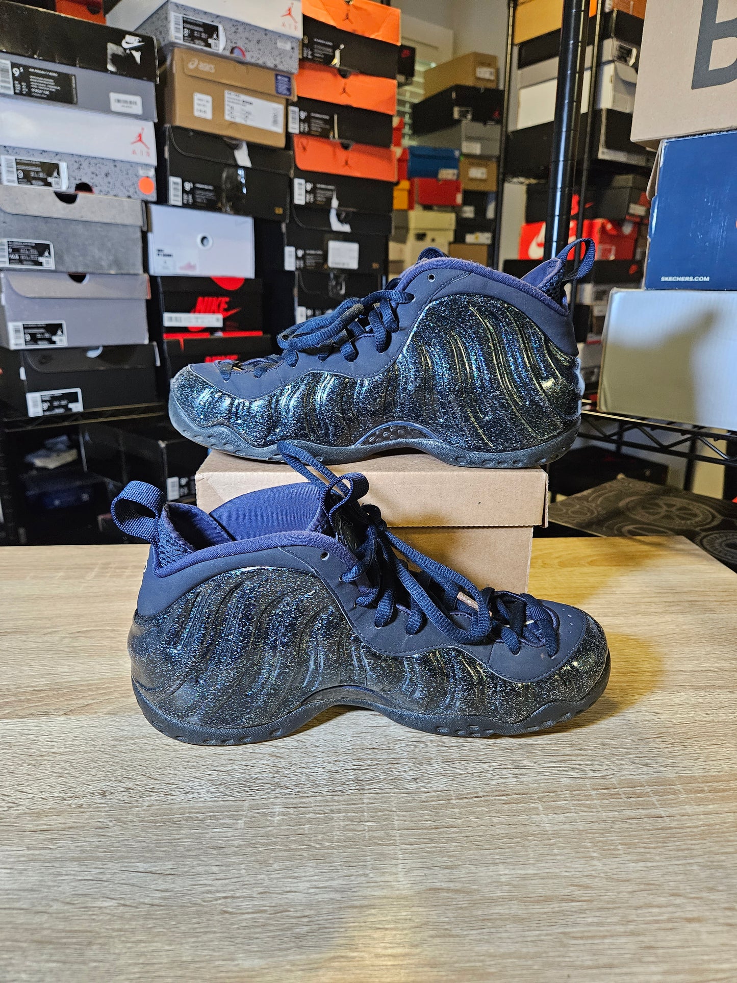 Size 7.5 - Nike Air Foamposite One Glitter