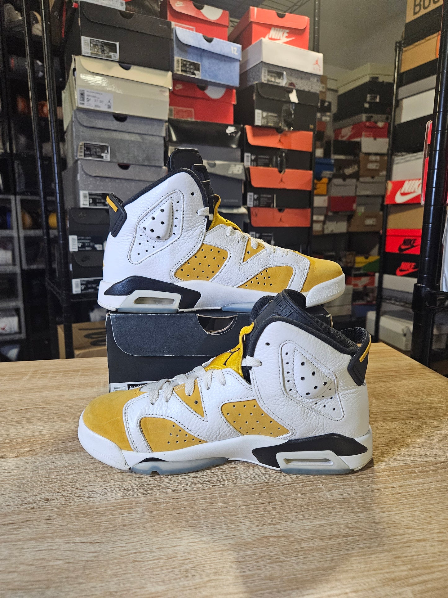 Size 6.5 - AJ 6 Retro Yellow Ochre