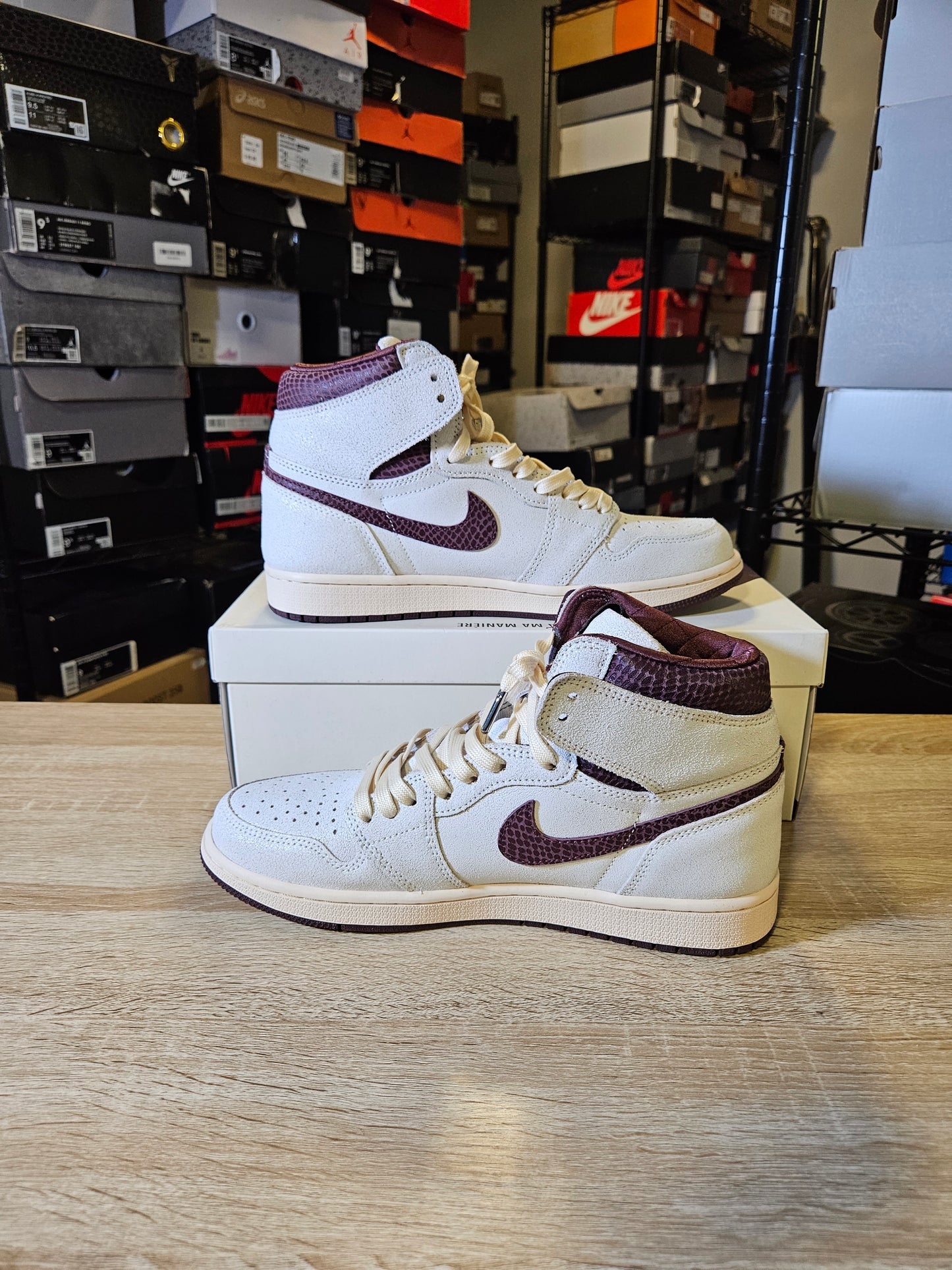 Size 10 - AJ 1 OG x A Ma Maniere High Airness