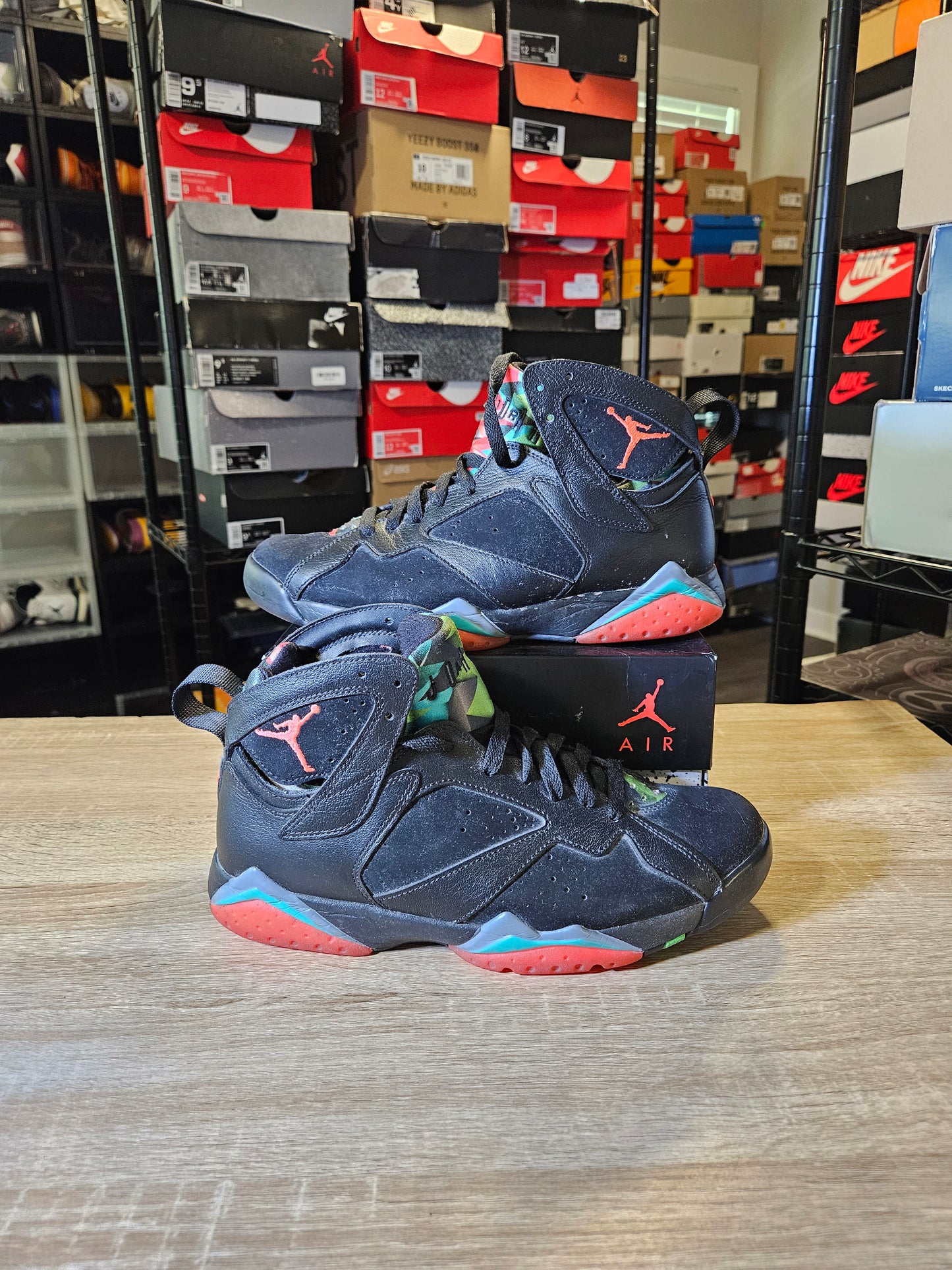 Size 8 - AJ 7 Retro Marvin the Martian