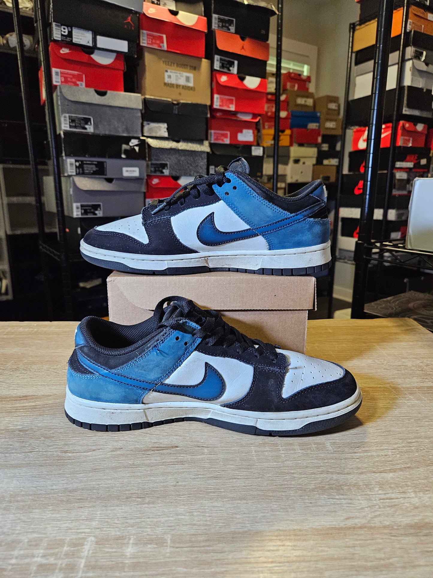 Size 9 - Dunk Low Airbrush - Industrial Blue
