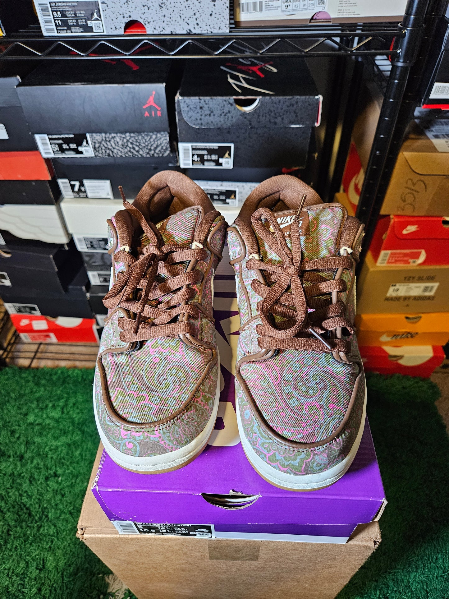 Size 9 - SB Dunk Low Pro Paisley Brown