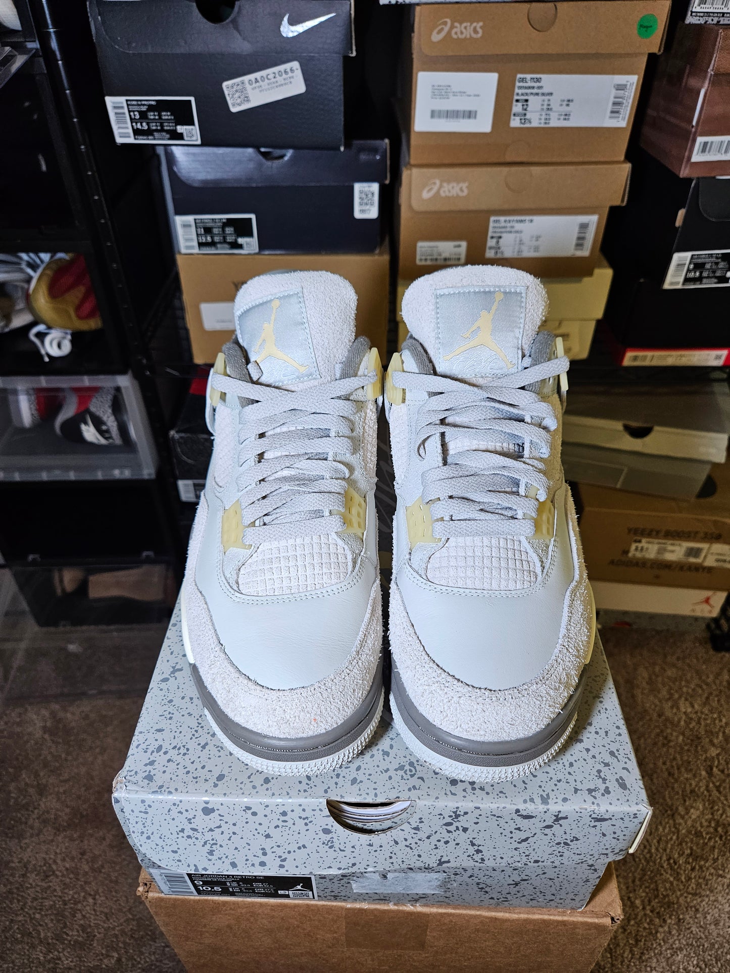 Size 9 - AJ 4 Craft Photon