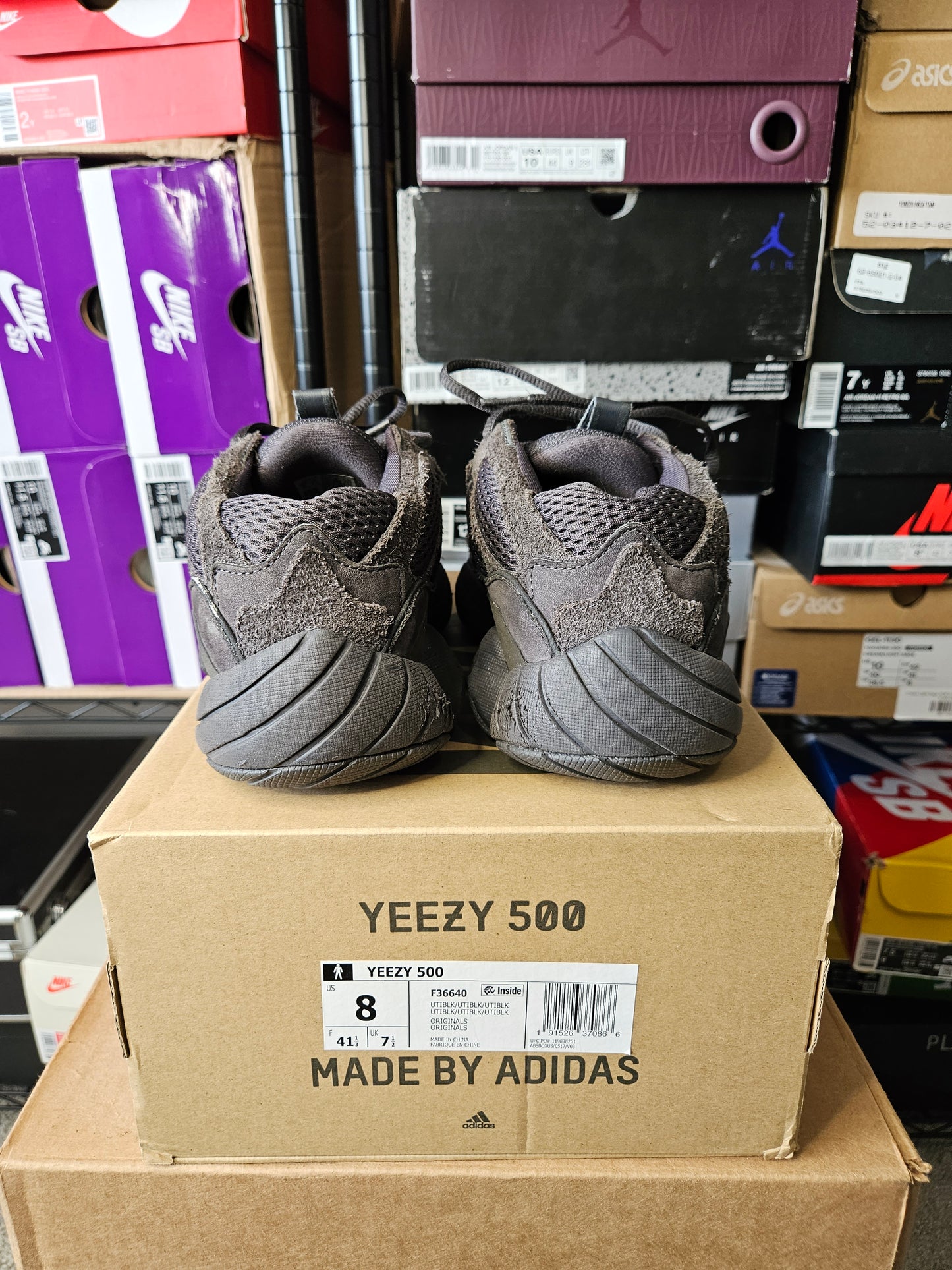 Size 8 - YZY 500 Low Utility Black
