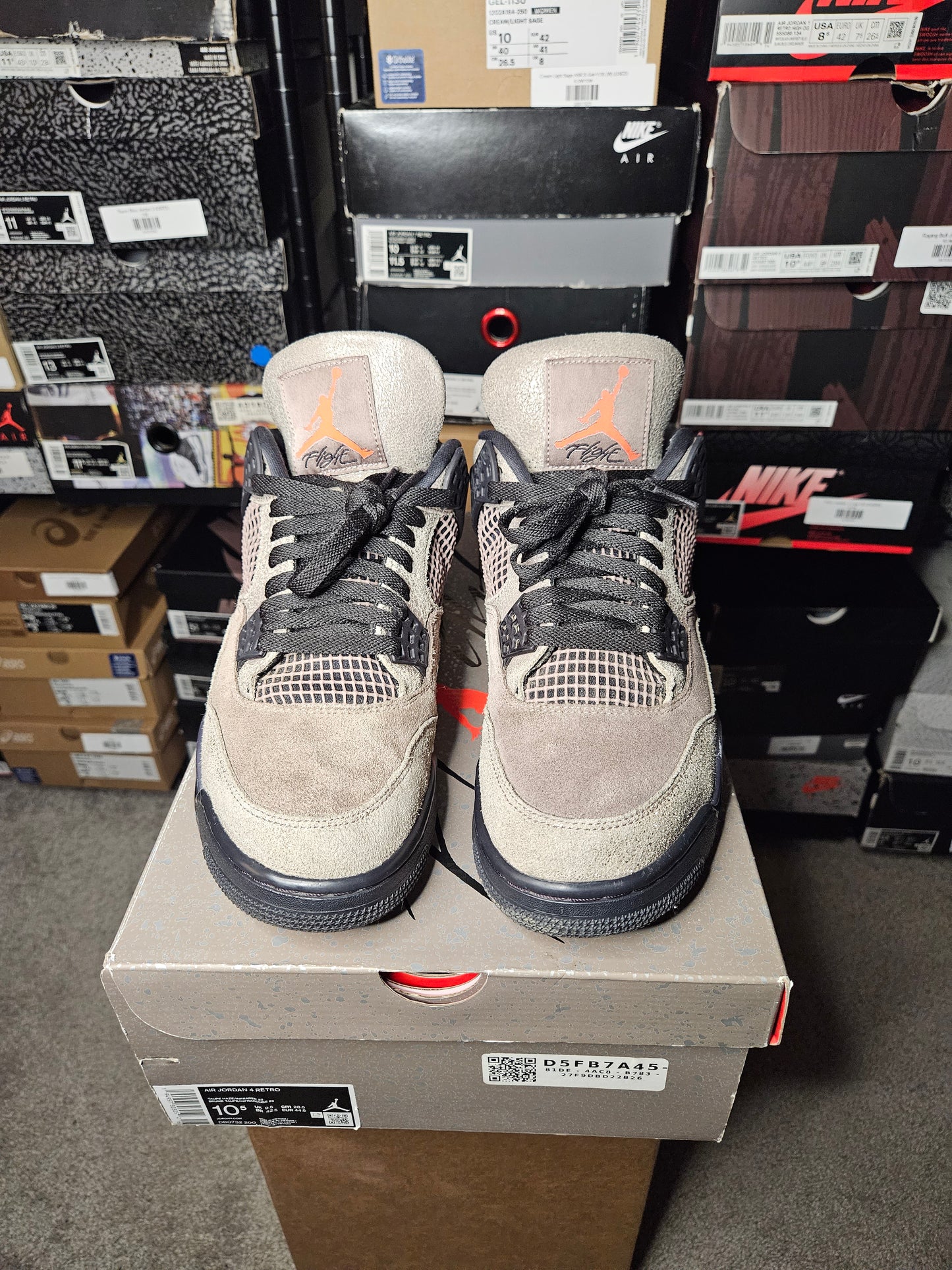 Size 10.5 - AJ 4 Retro Mid Taupe Haze