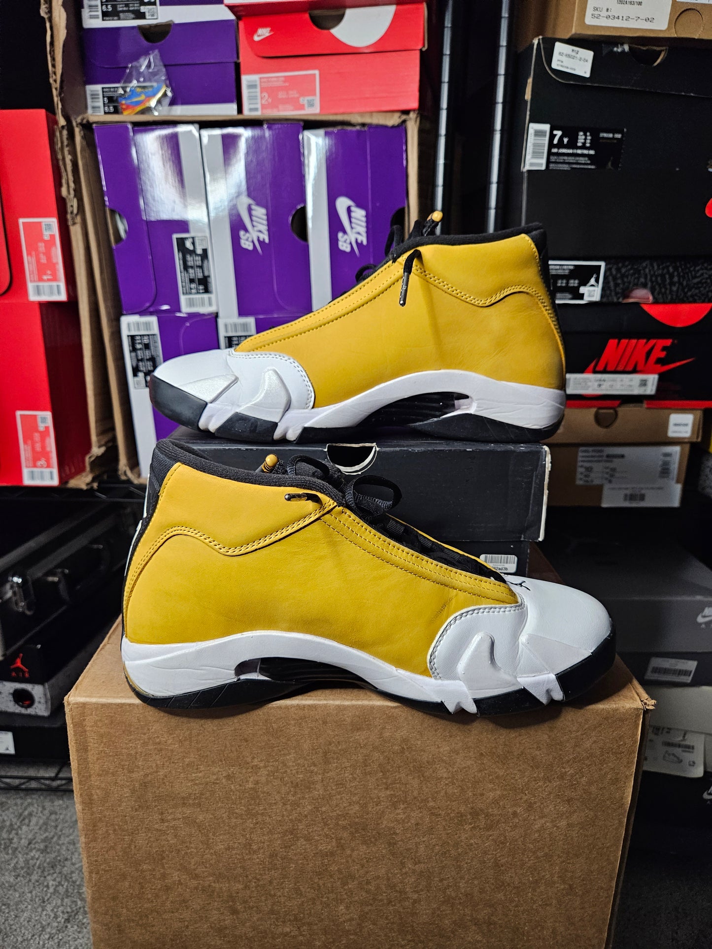 Size 9 - AJ 14 Retro Light Ginger 2022