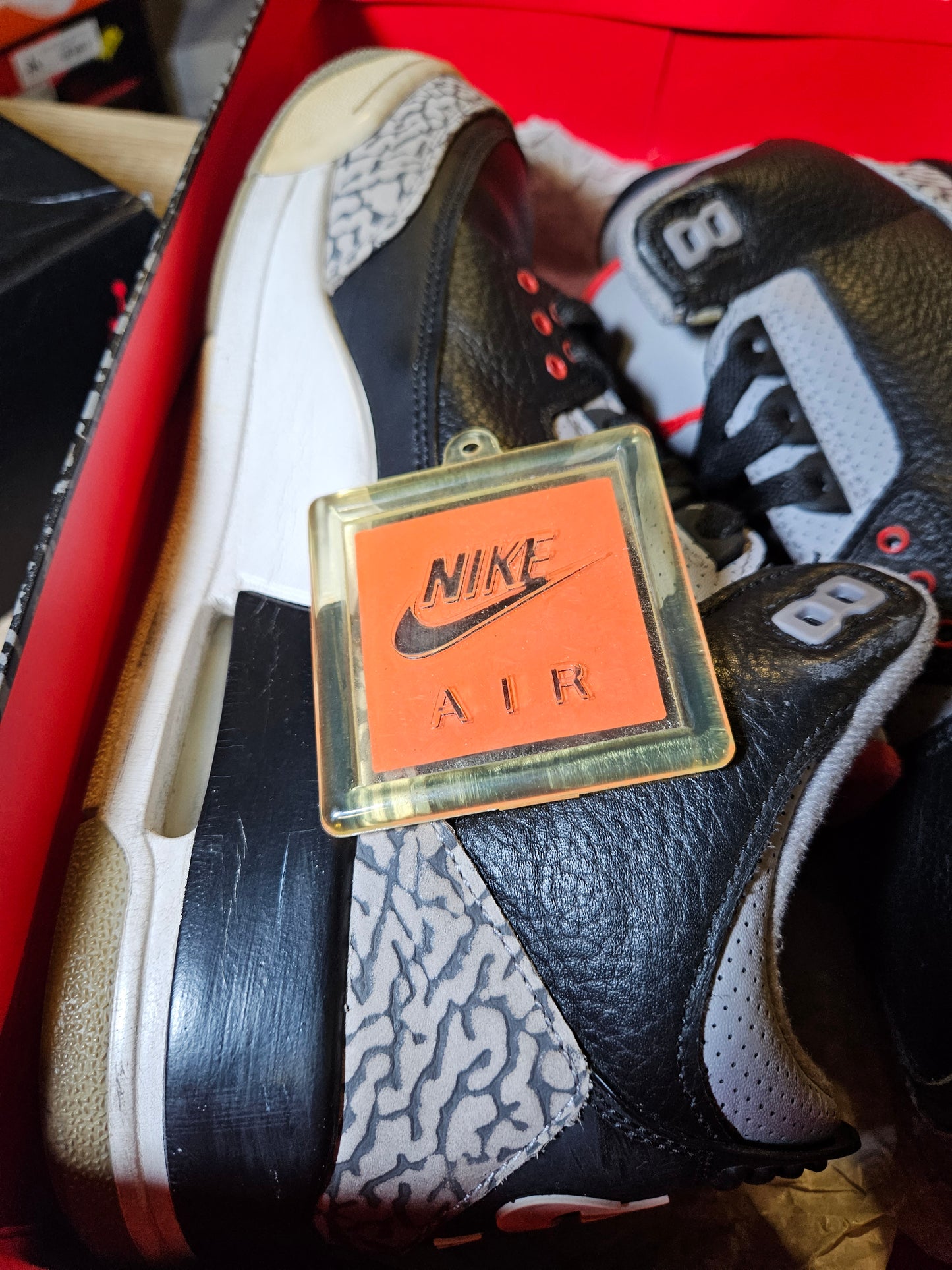 Size 9 - AJ 3 Retro OG Mid Black Cement