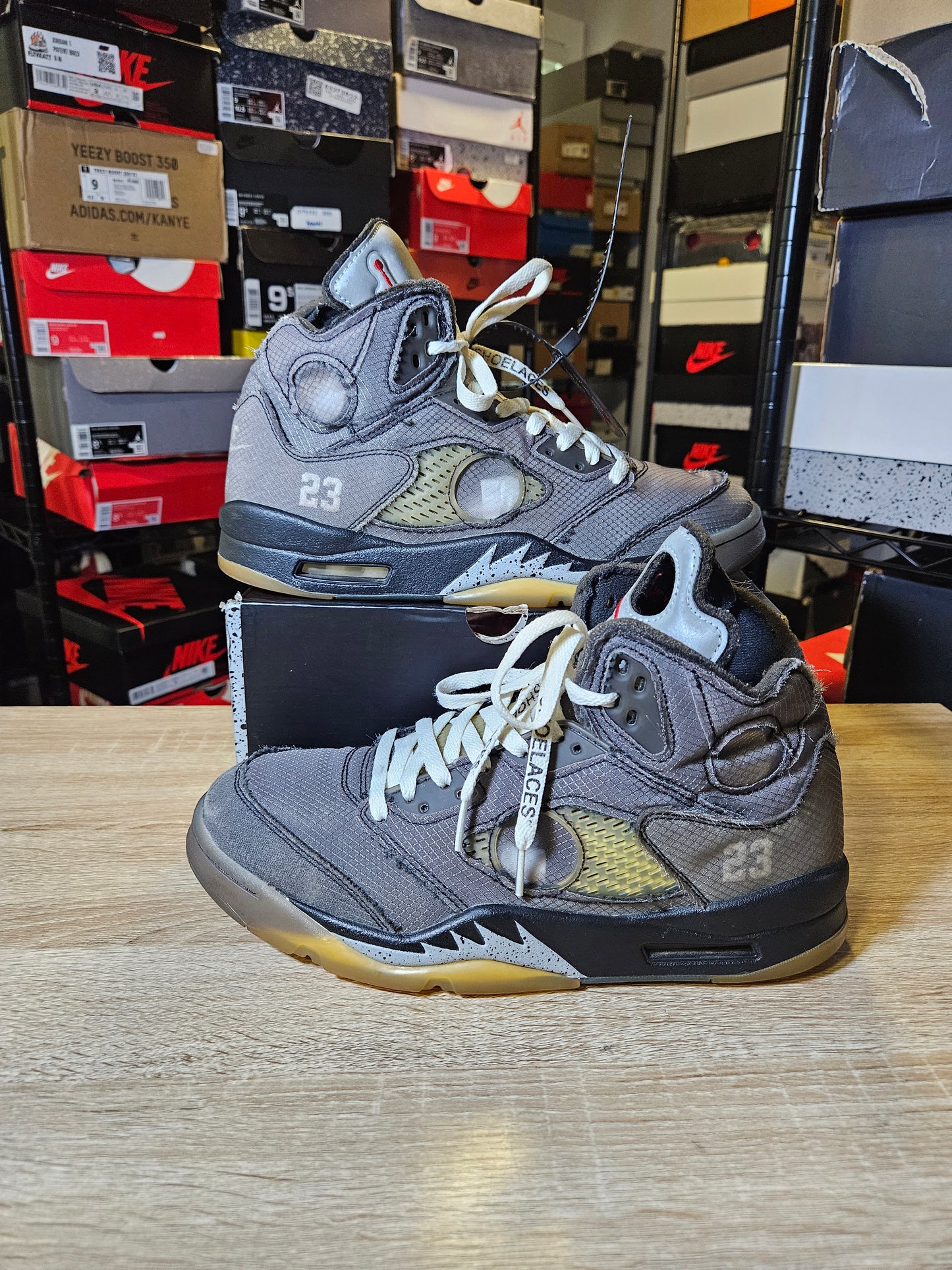 Size 10.5 - AJ 5 Retro SP x Off-White Mid Muslin