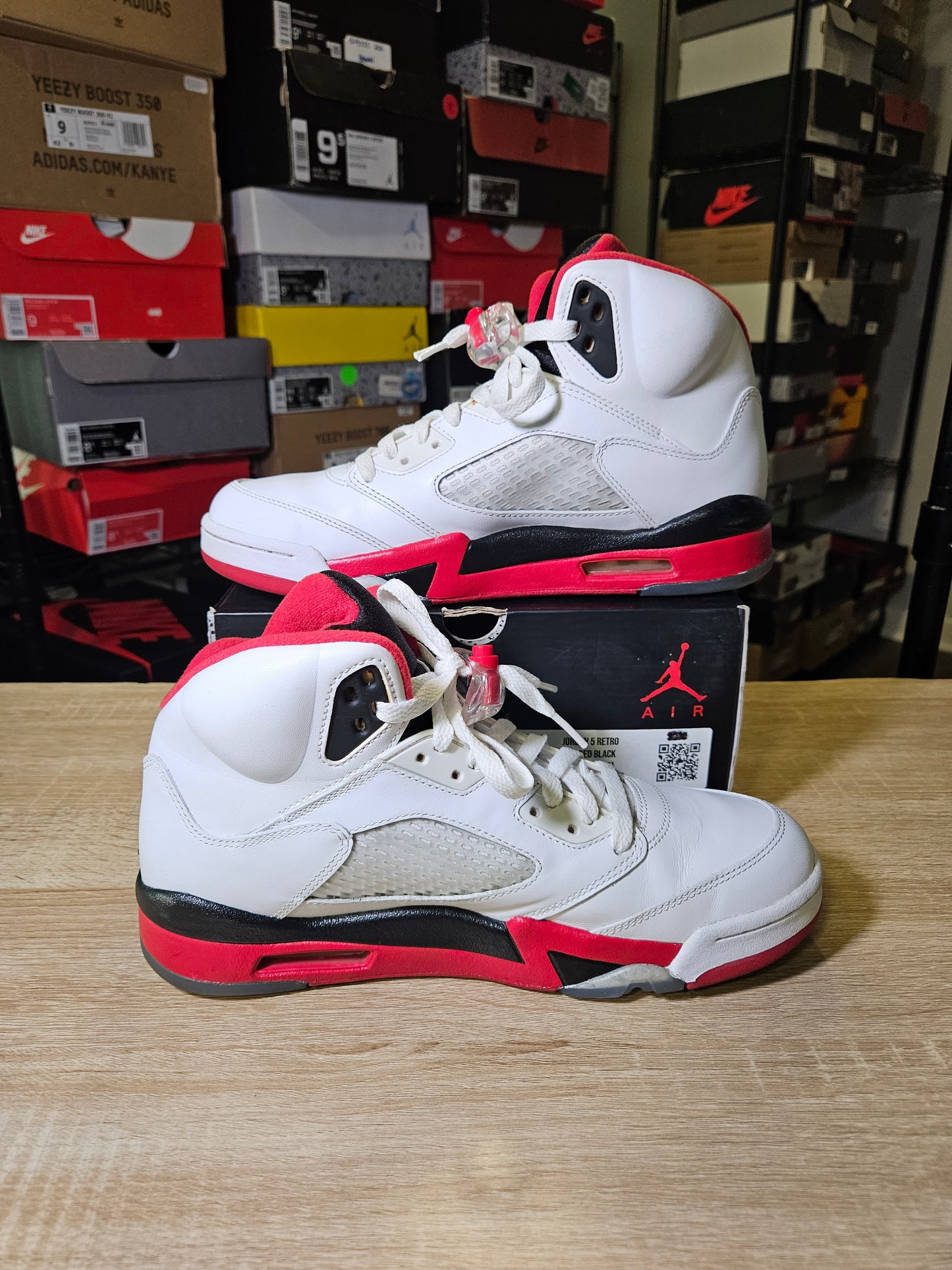 Size 9 - AJ 5 Retro 2013 Fire Red