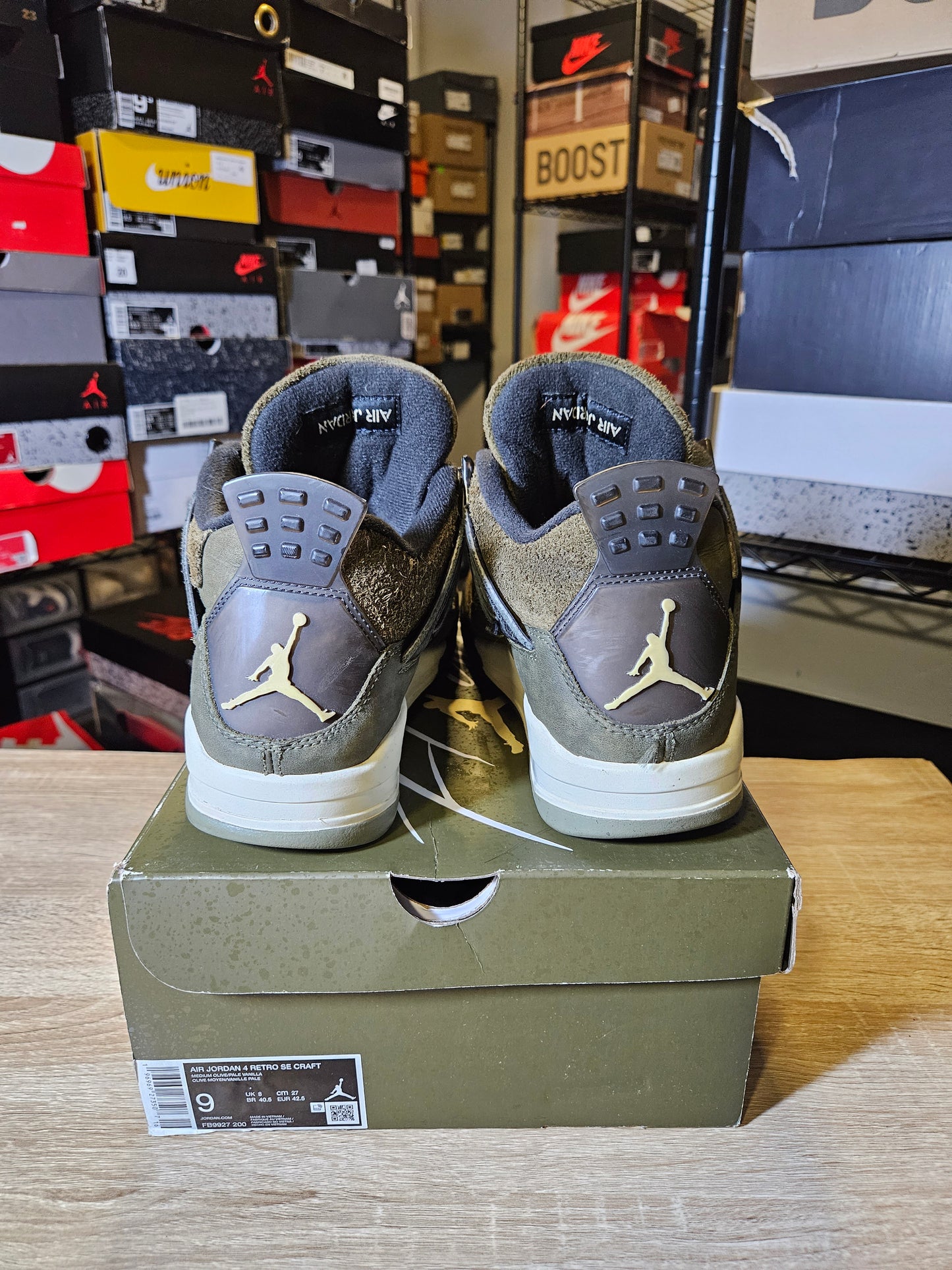 Size 9 - AJ 4 SE Retro Low Craft - Olive