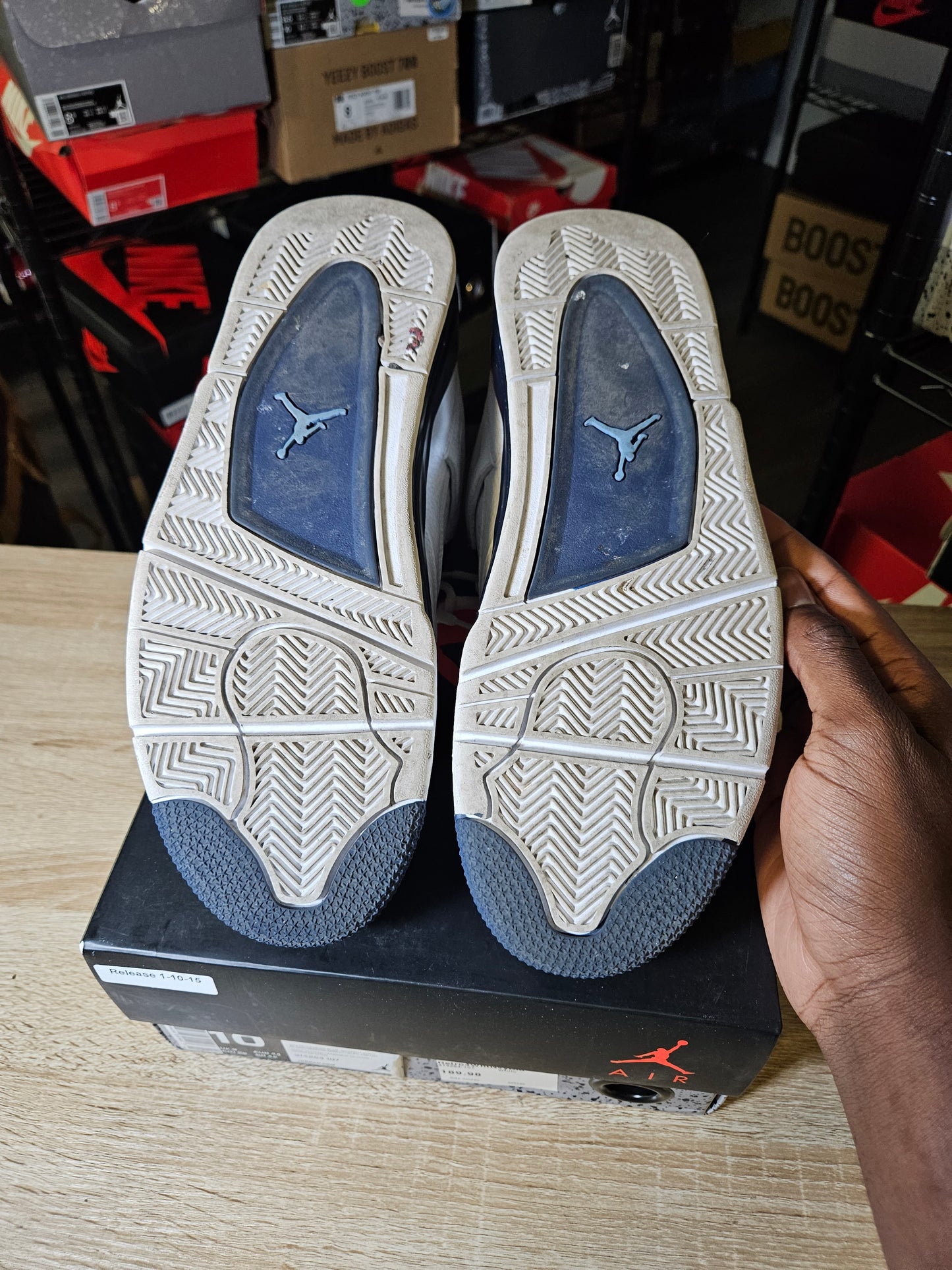 Size 10 - AJ 4 Retro LS Columbia